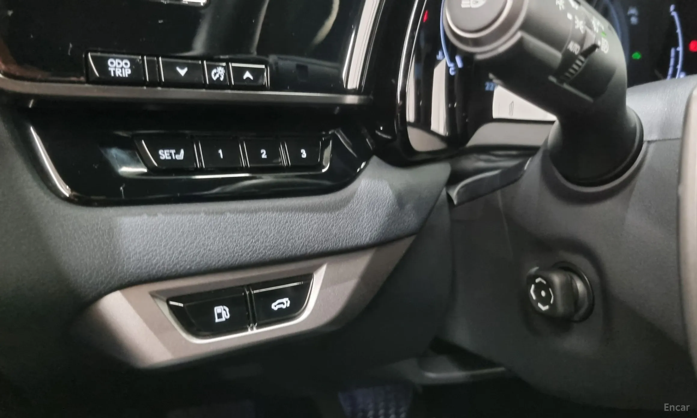 Lexus RX350h 5th Generation превью 17