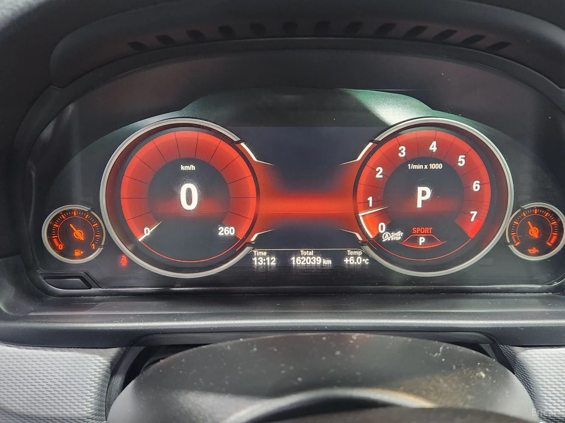 BMW 5 Series (F10) превью 10