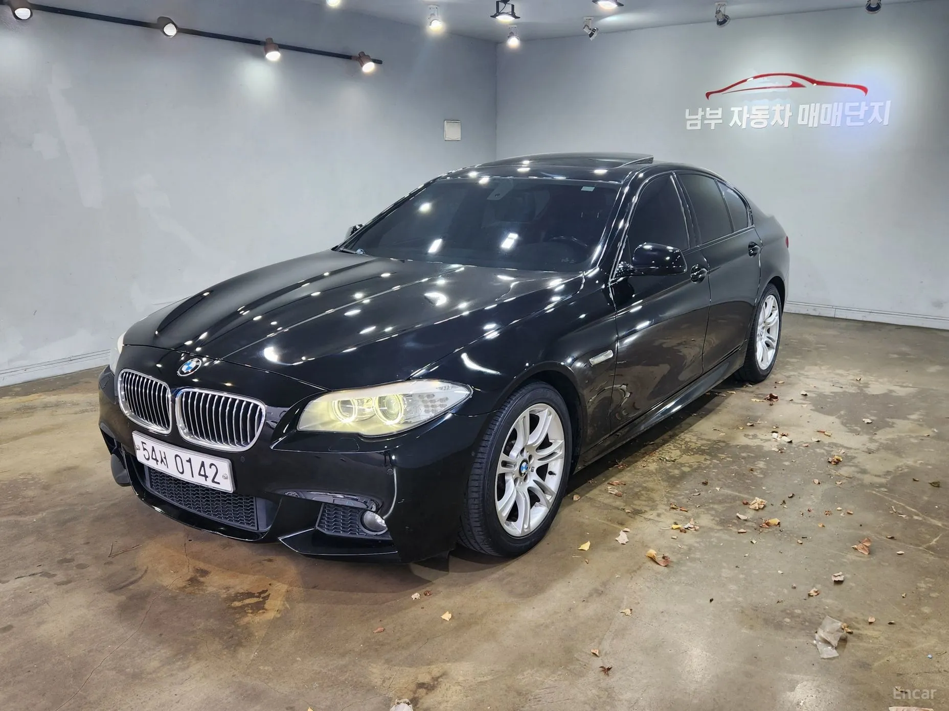 BMW 5 Series (F10) превью 3