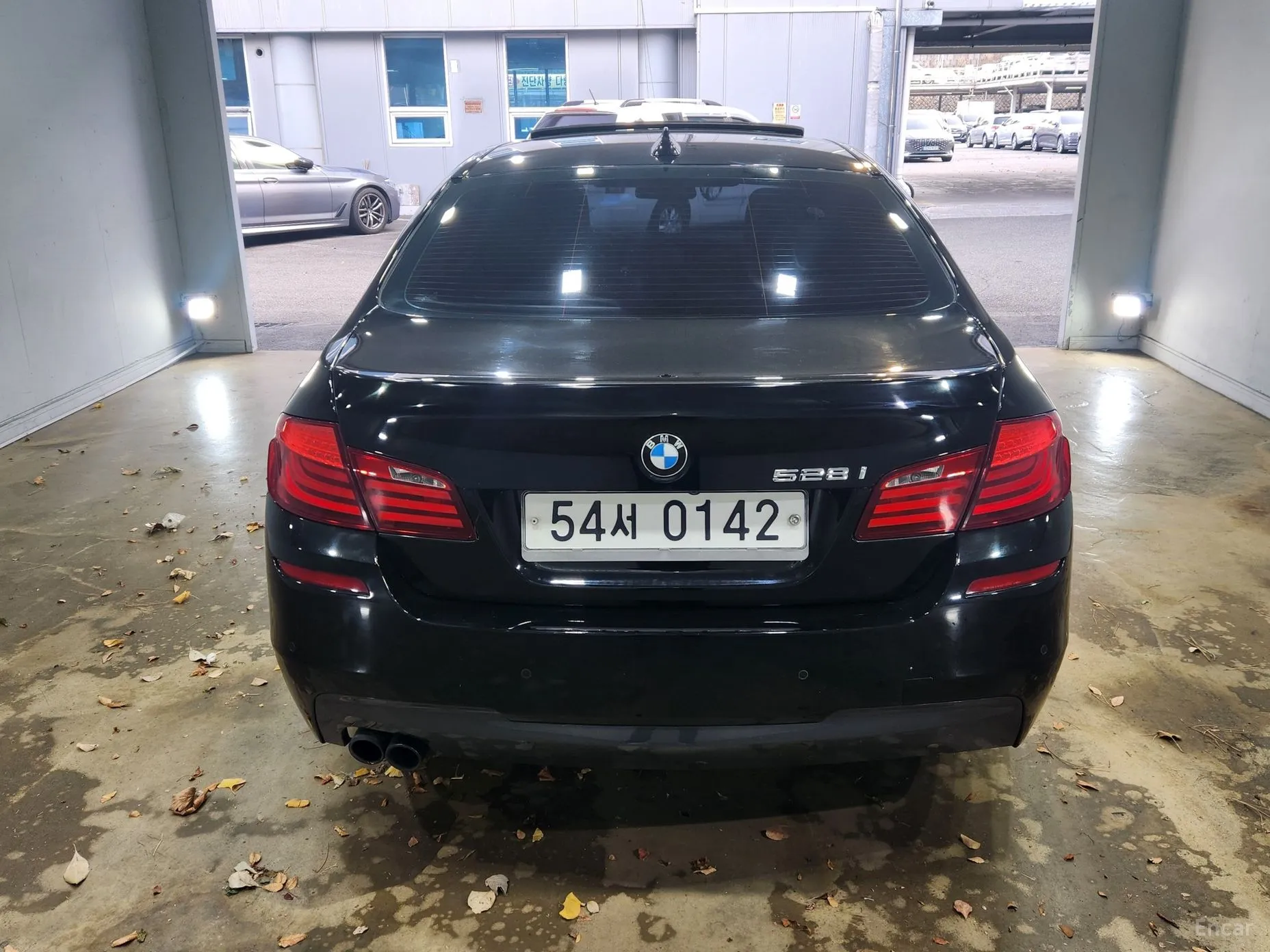 BMW 5 Series (F10) превью 5