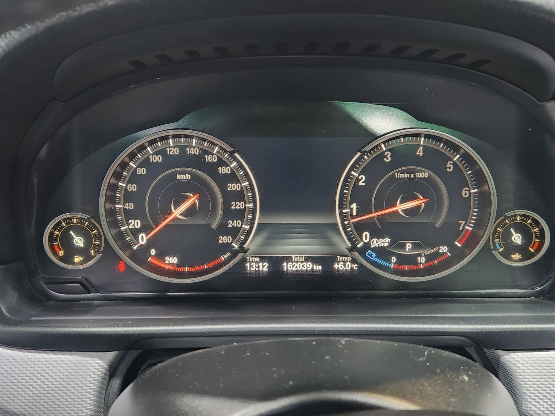 BMW 5 Series (F10) превью 9
