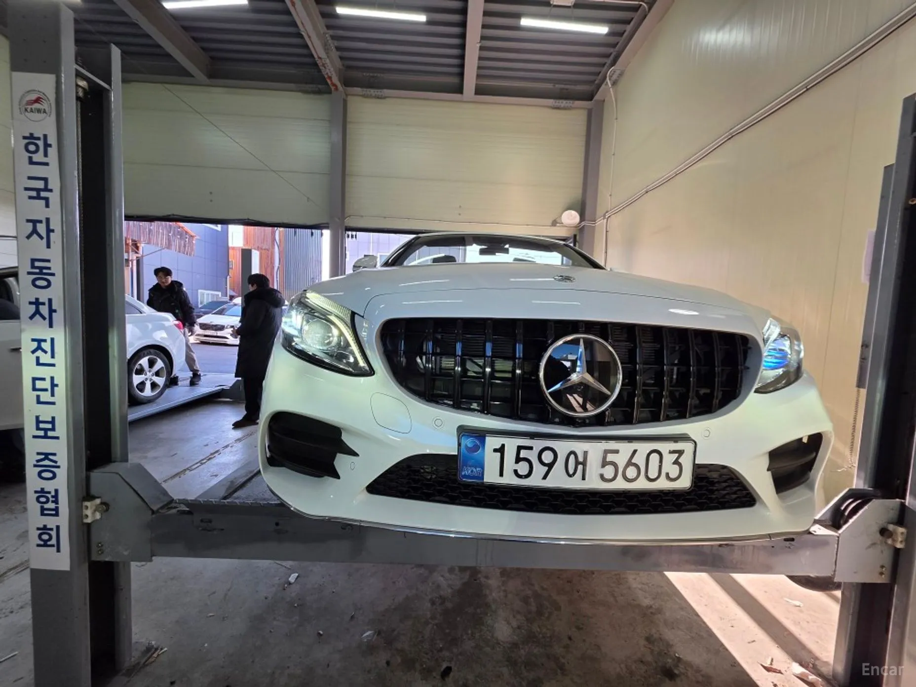 Mercedes Benz C-Class W205 превью 7