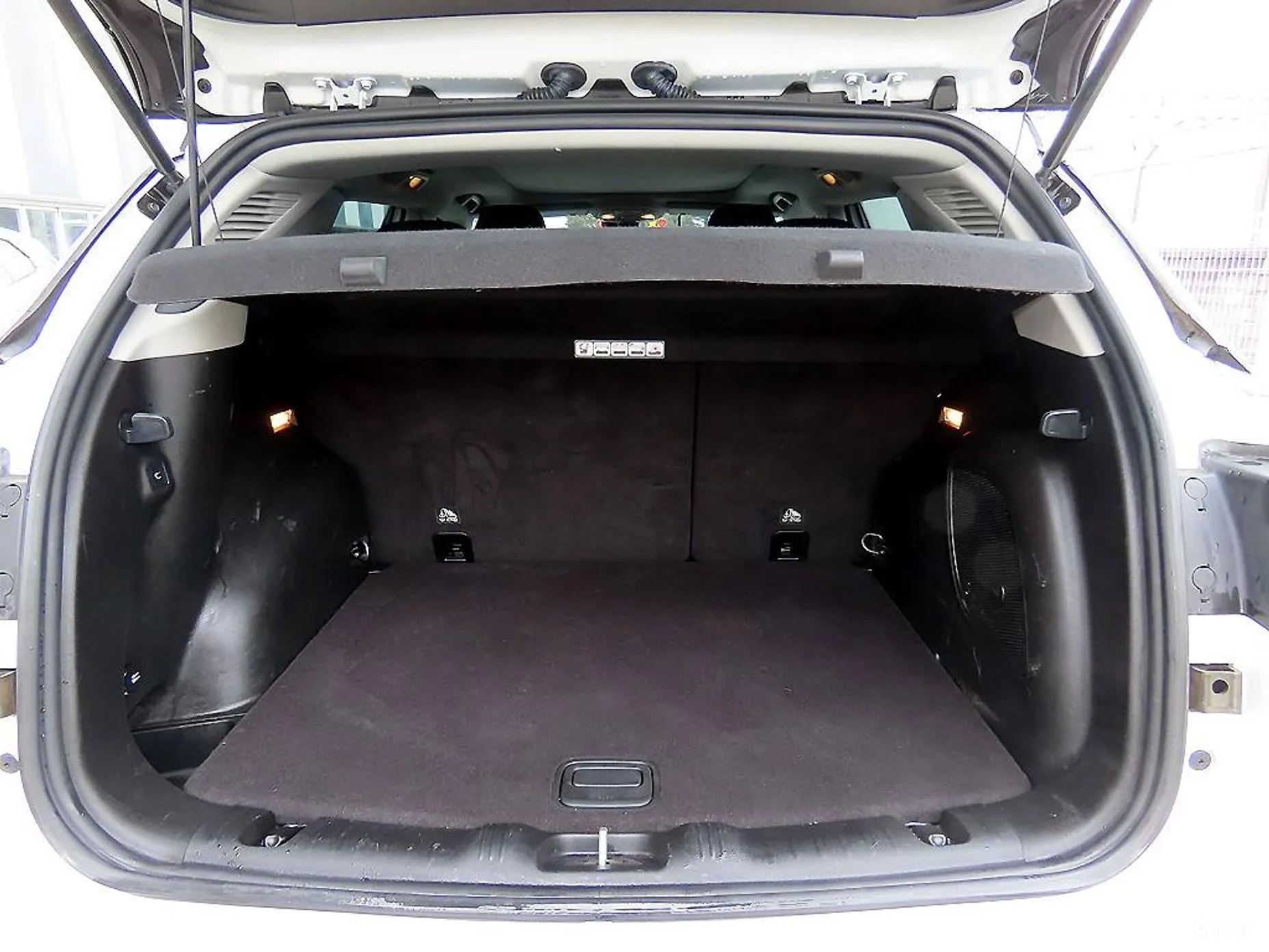 Jeep Compass 2nd Generation превью 18