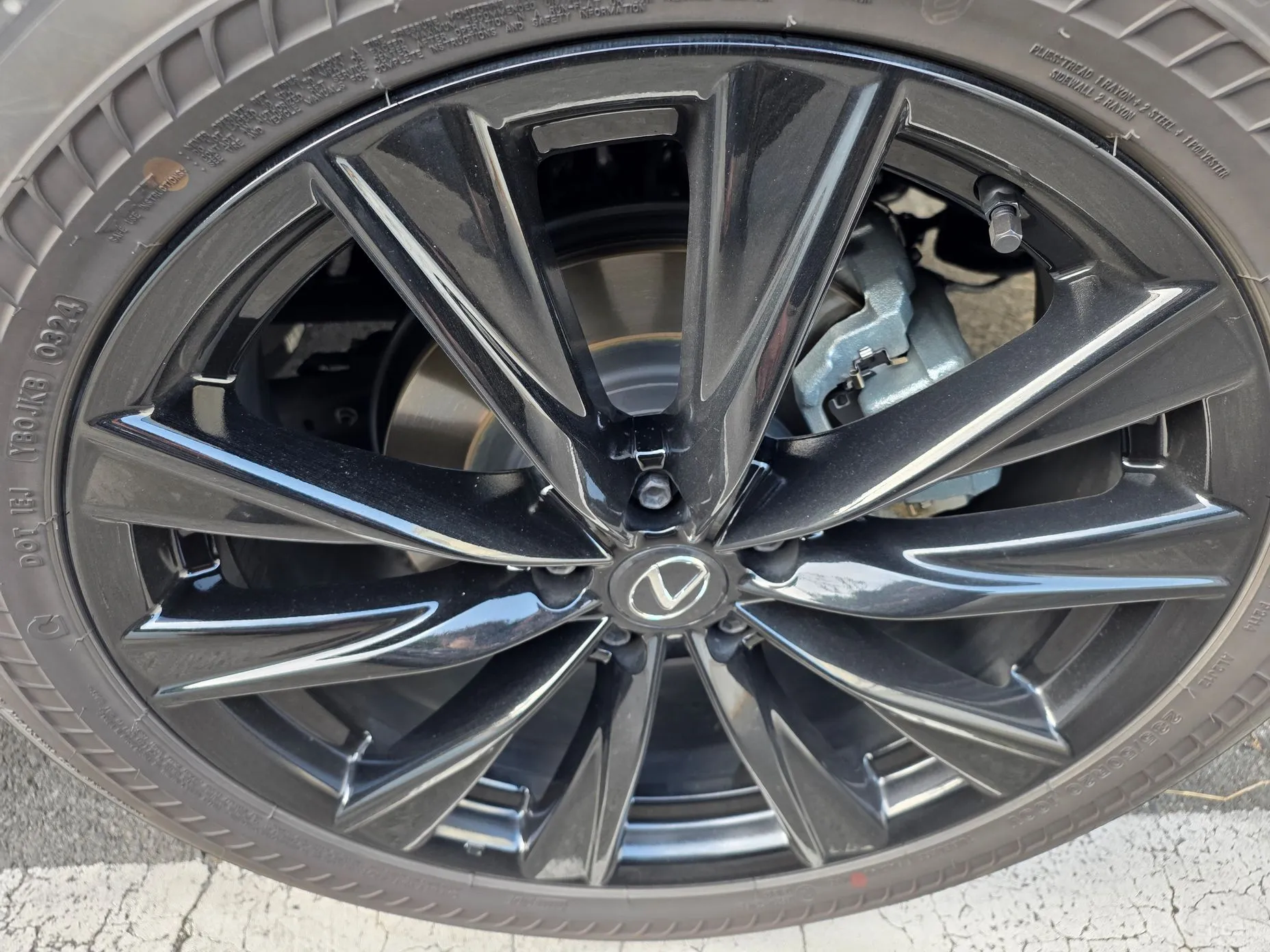 Lexus NX450h + 2nd Gen превью 5