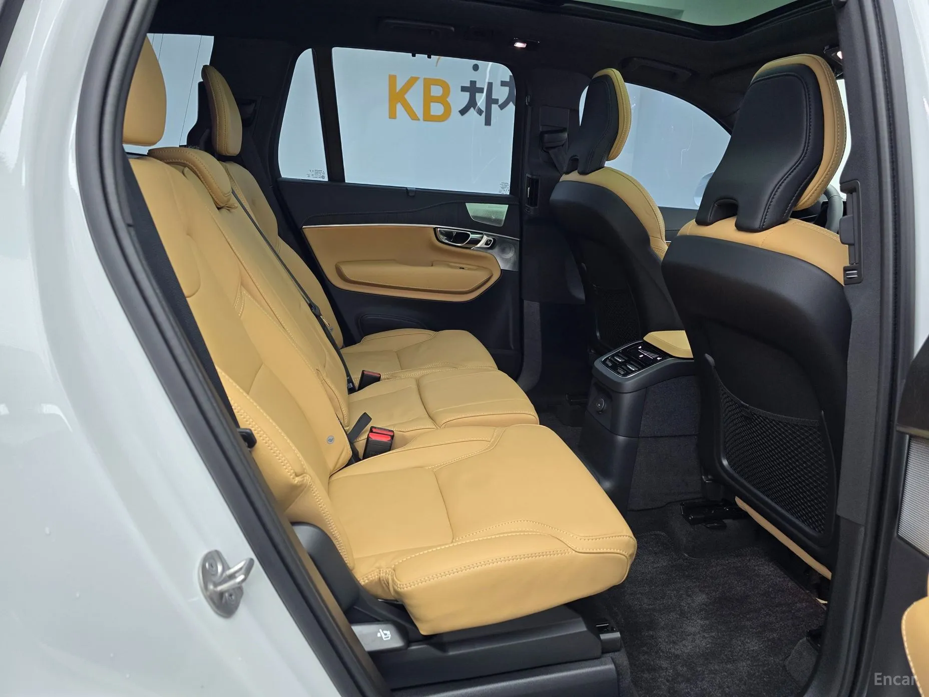 Volvo XC90 Gen 2 превью 11
