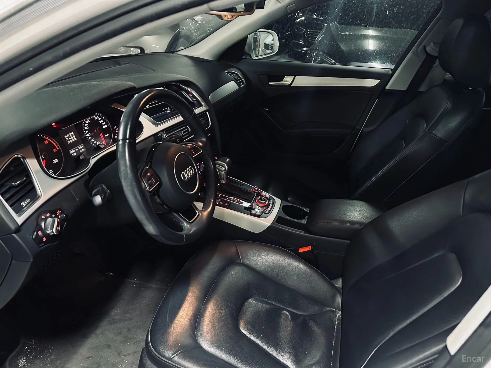 Audi New A4 превью 10