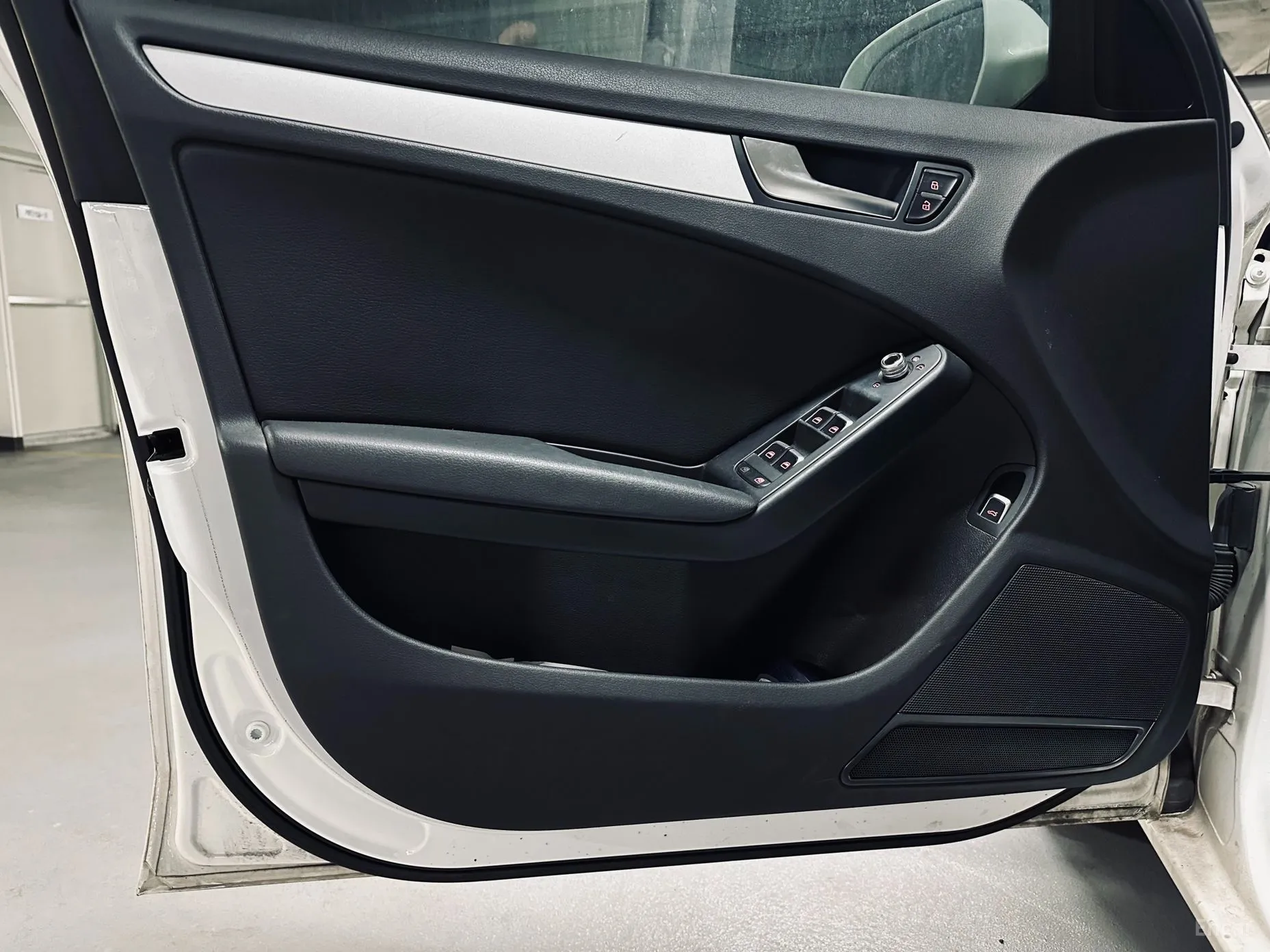 Audi New A4 превью 17
