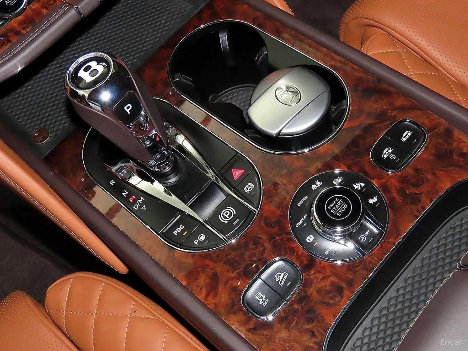 Bentley Bentayga превью 12