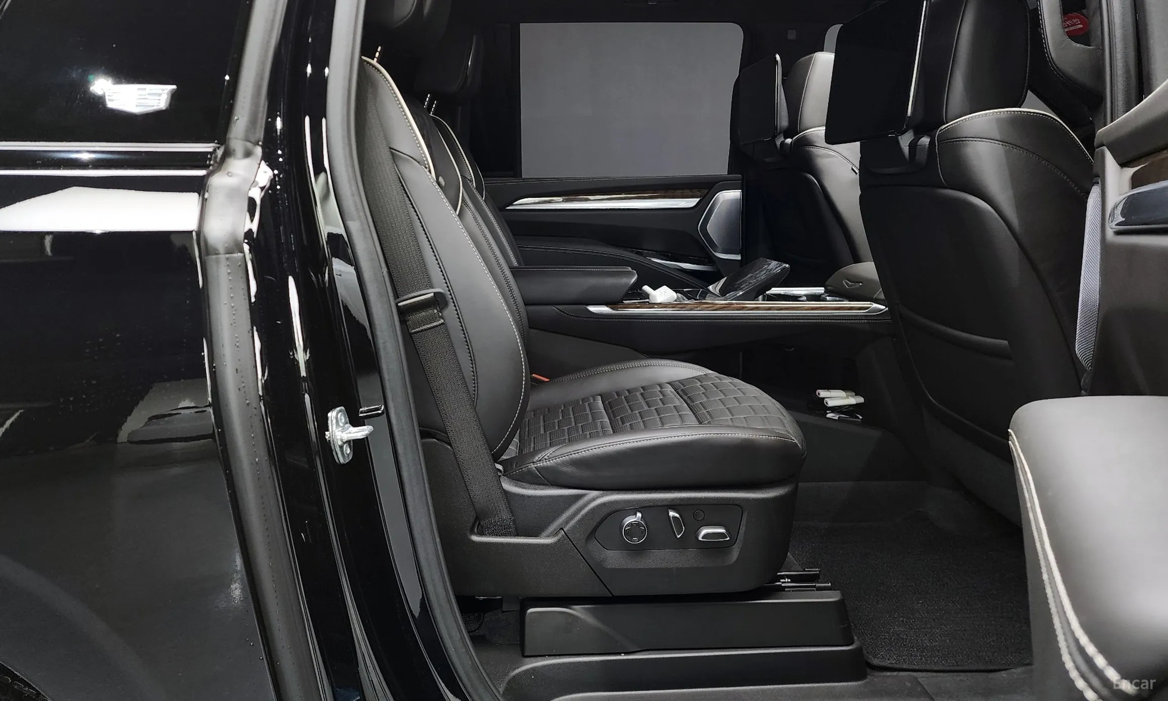 Cadillac Escalade 5th Generation превью 12
