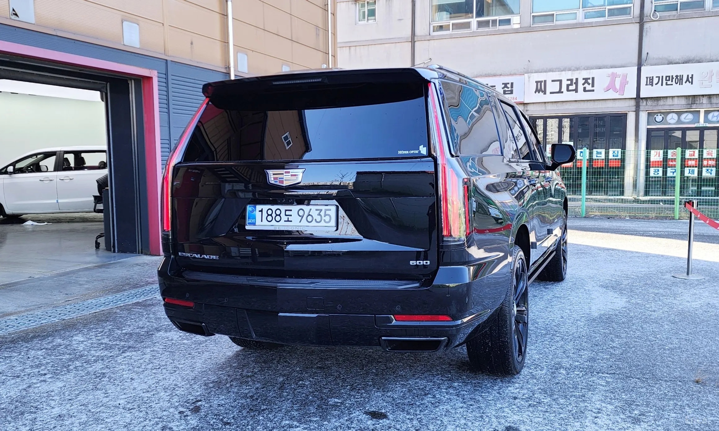 Cadillac Escalade 5th Generation превью 4