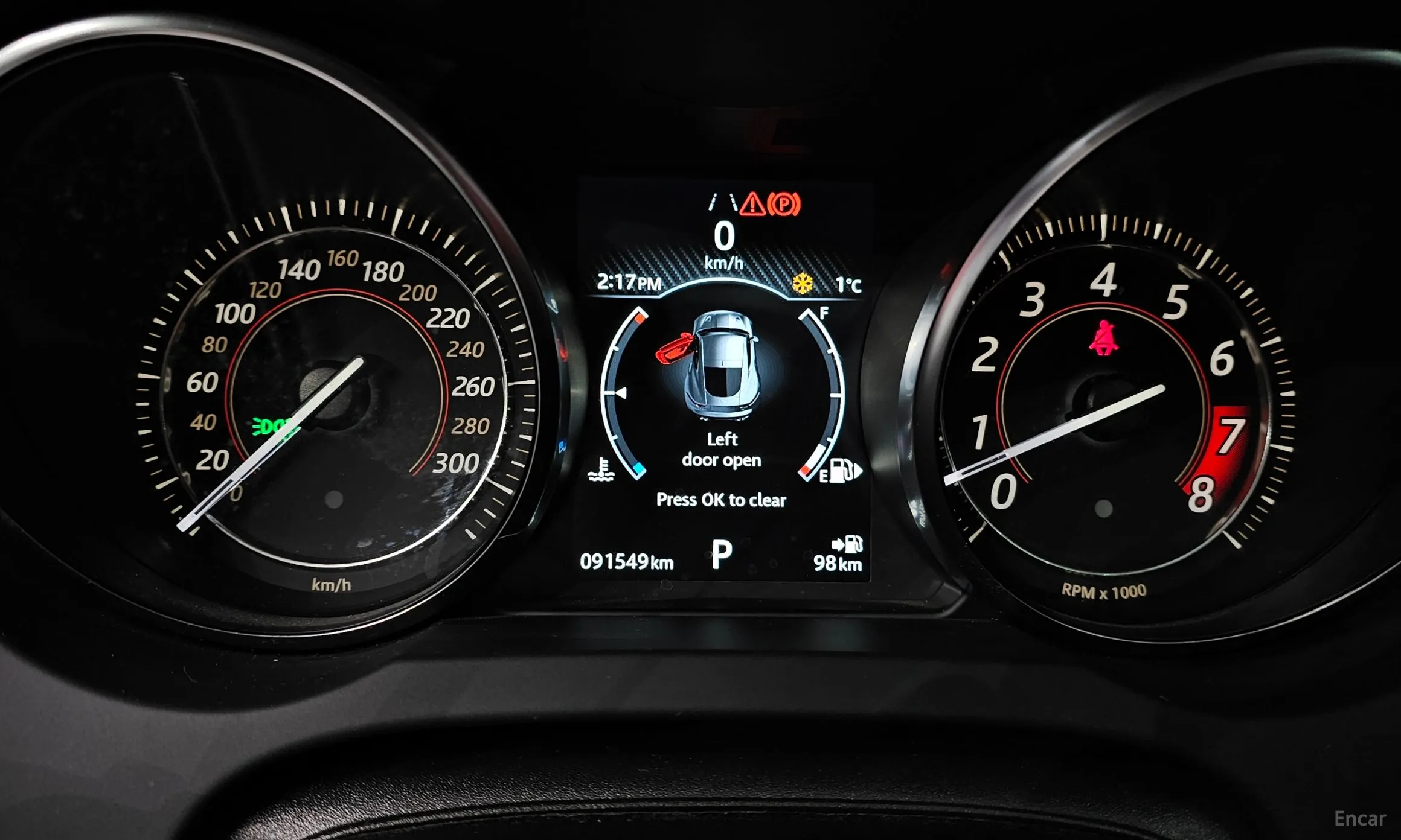 Jaguar F-TYPE превью 8