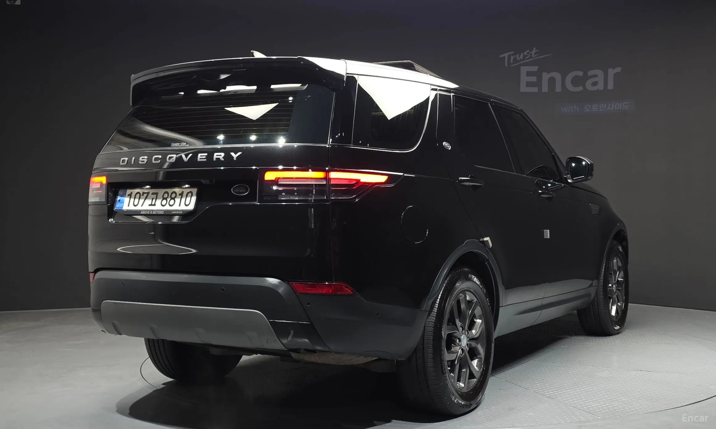 Land Rover Discovery 5 превью 2