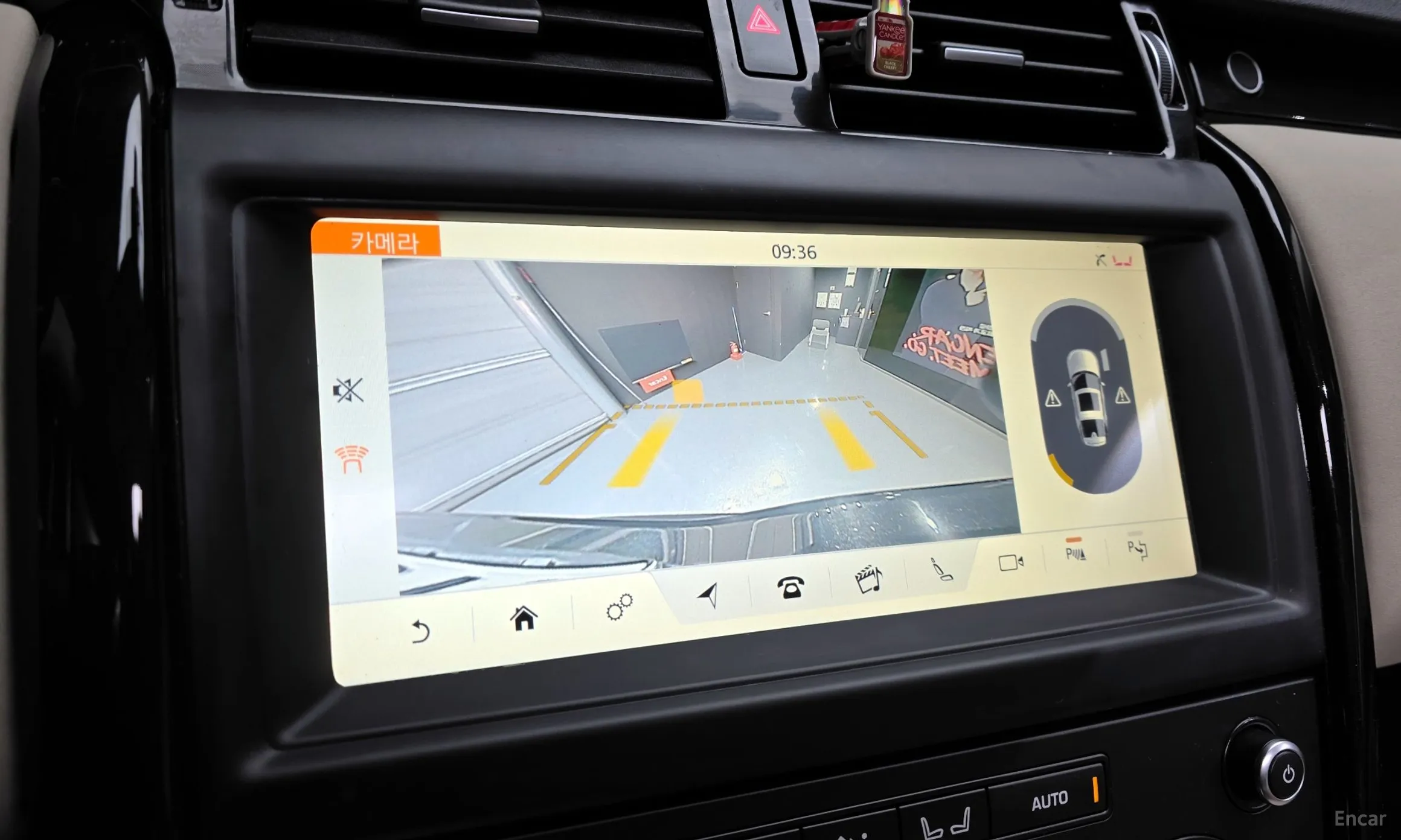 Land Rover Discovery 5 превью 16