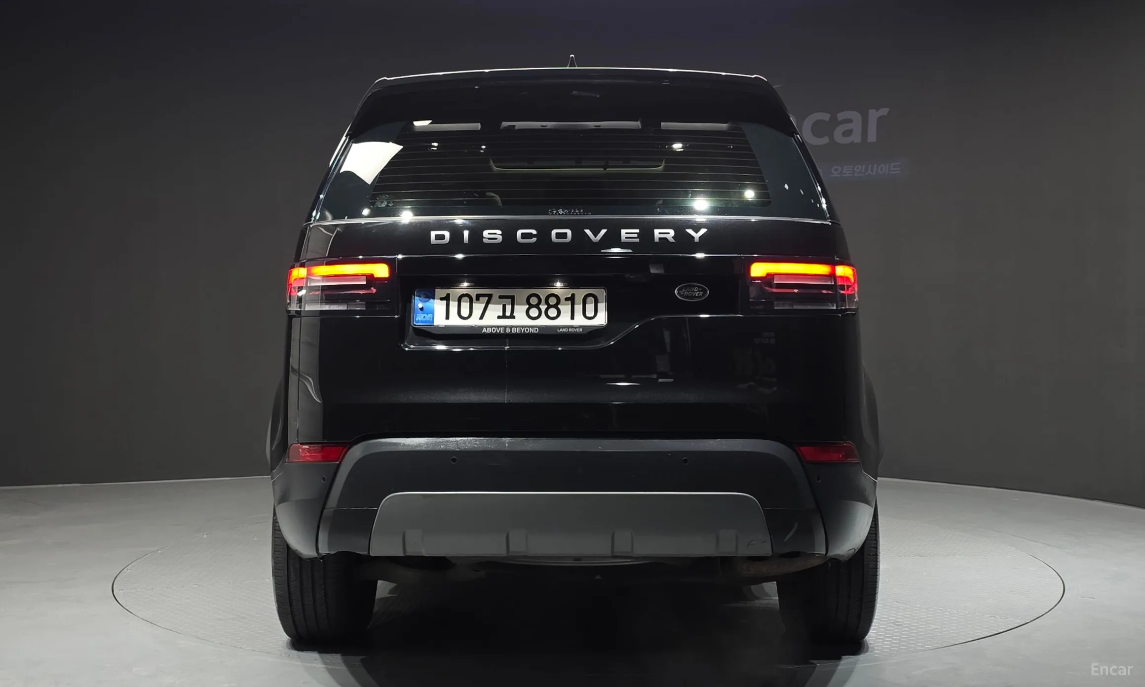 Land Rover Discovery 5 превью 4