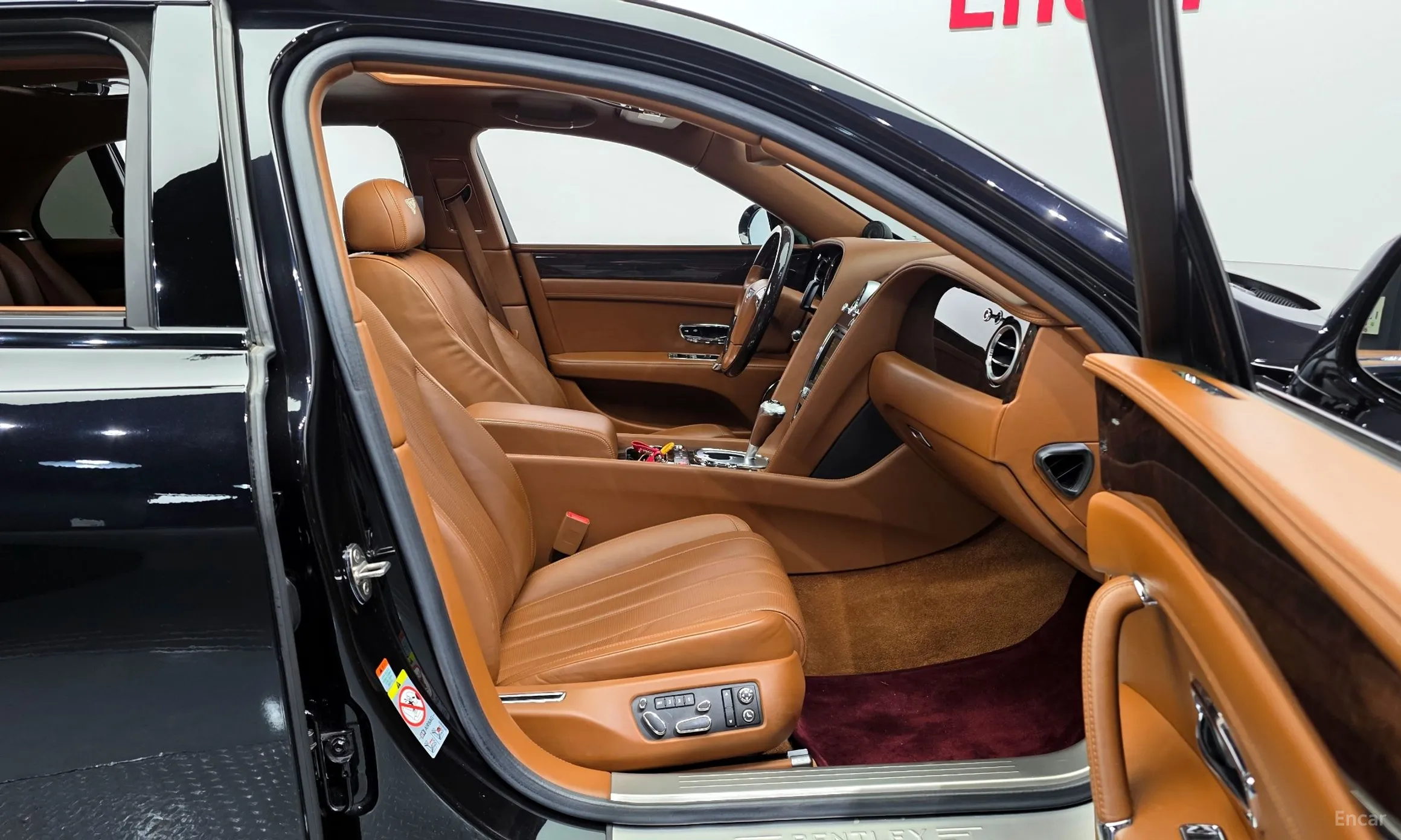 Bentley Flying Spur 2nd Generation превью 10