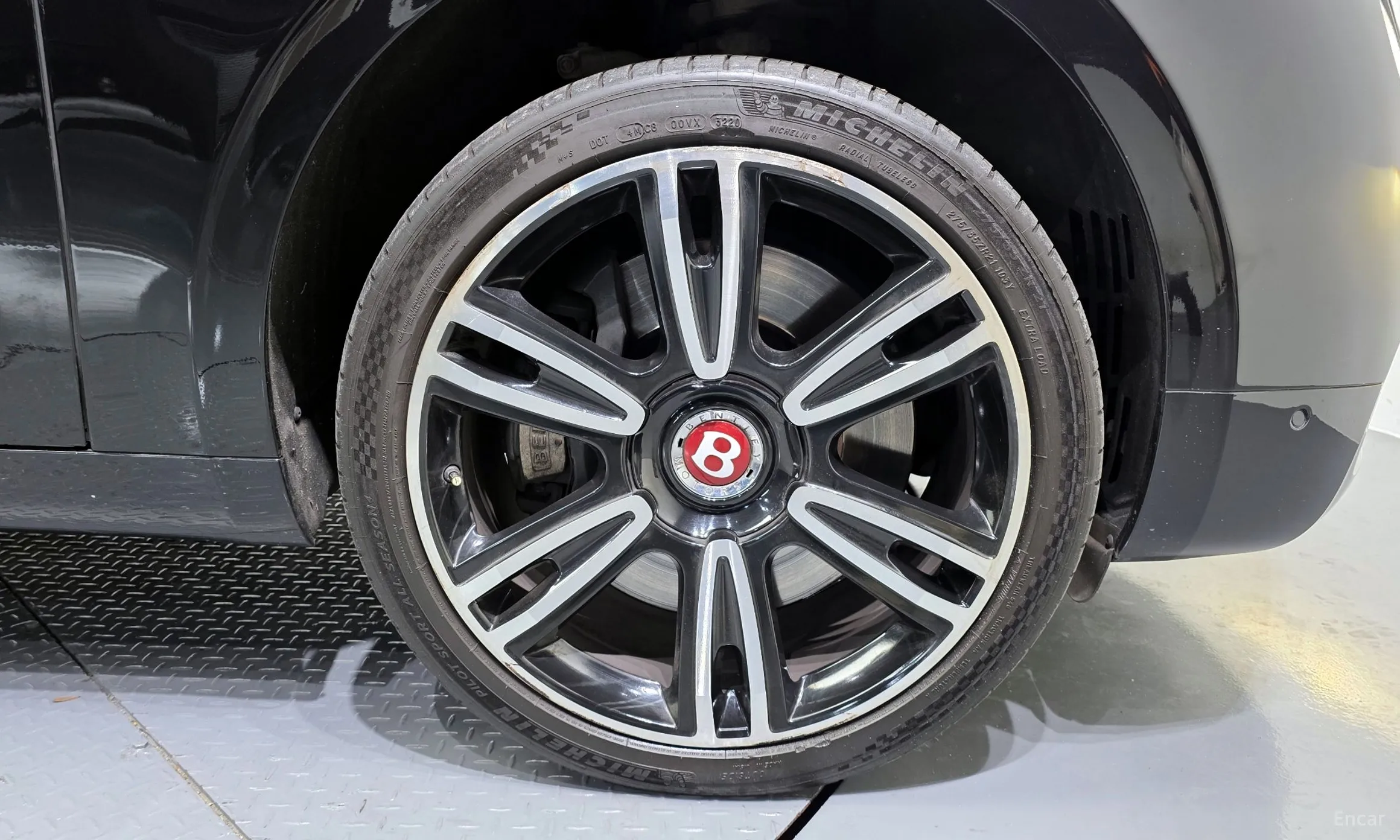 Bentley Flying Spur 2nd Generation превью 5