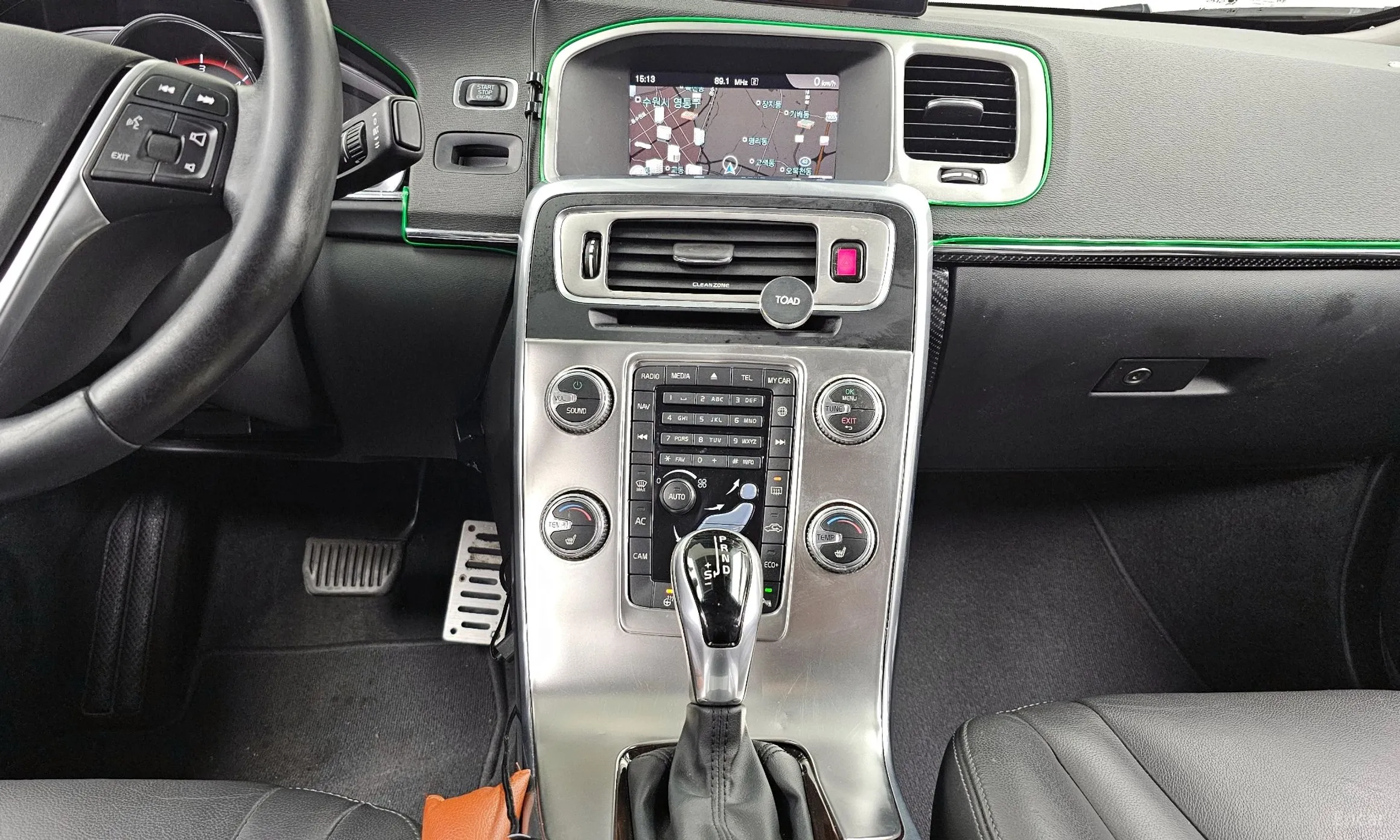 Volvo S60 превью 14