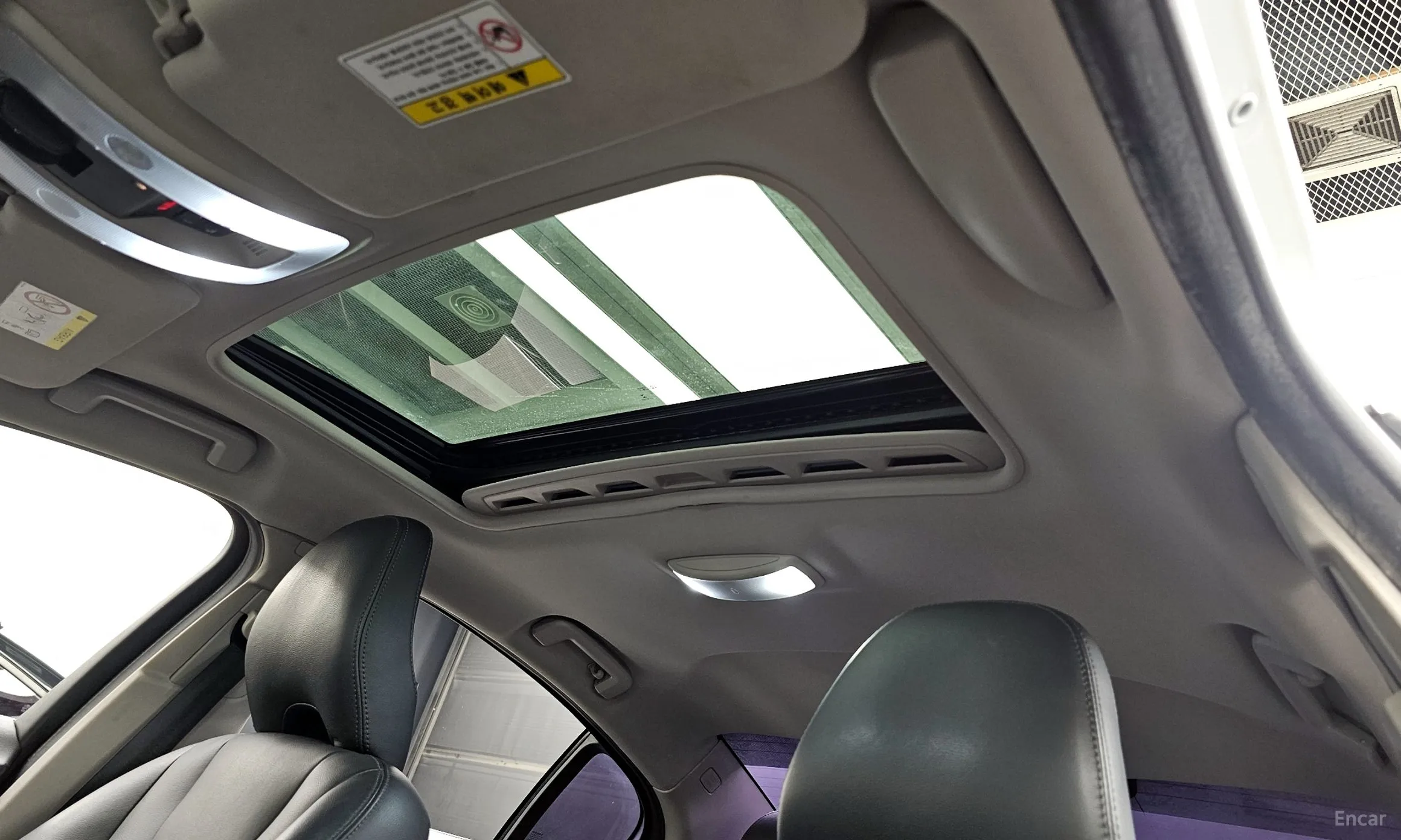 Volvo S60 превью 18