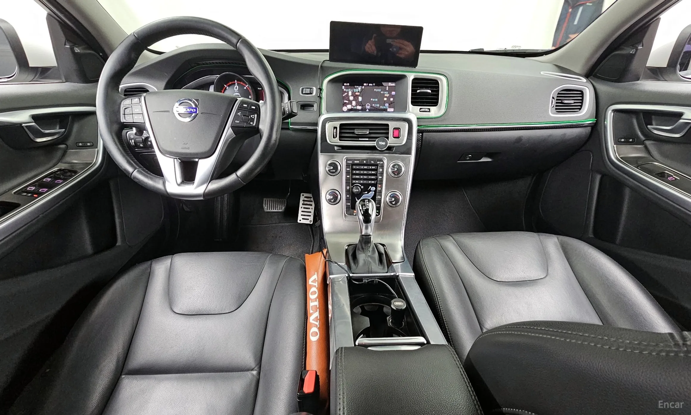 Volvo S60 превью 7