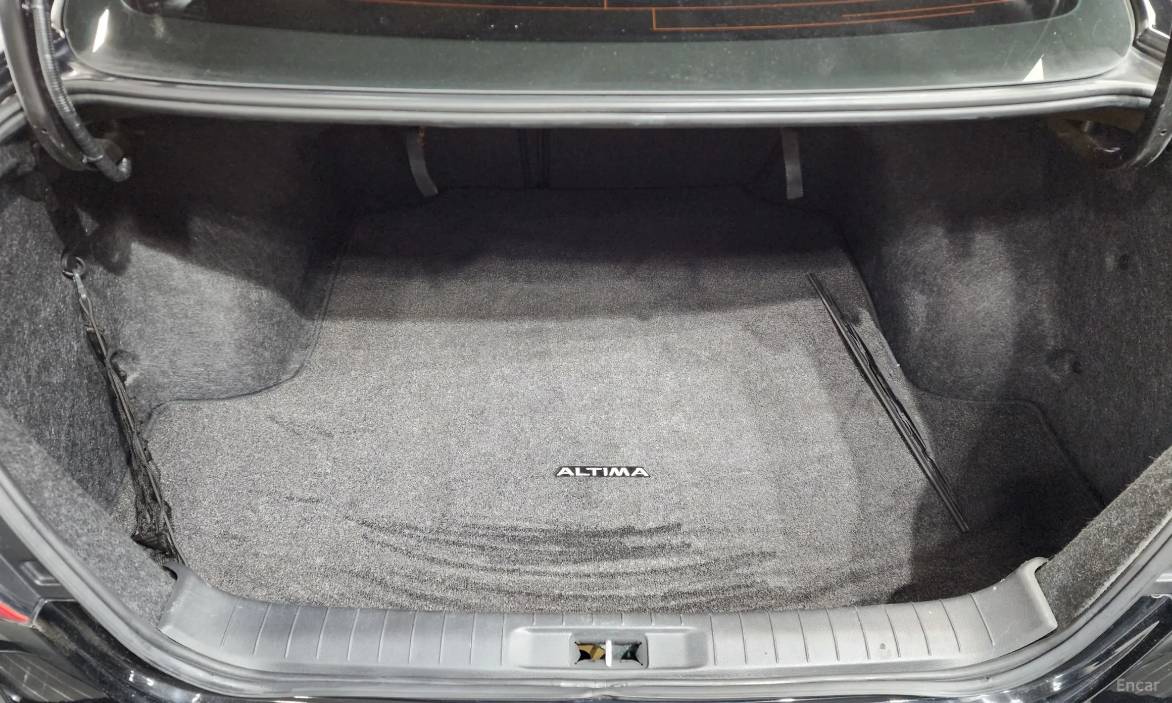 Nissan Altima превью 20
