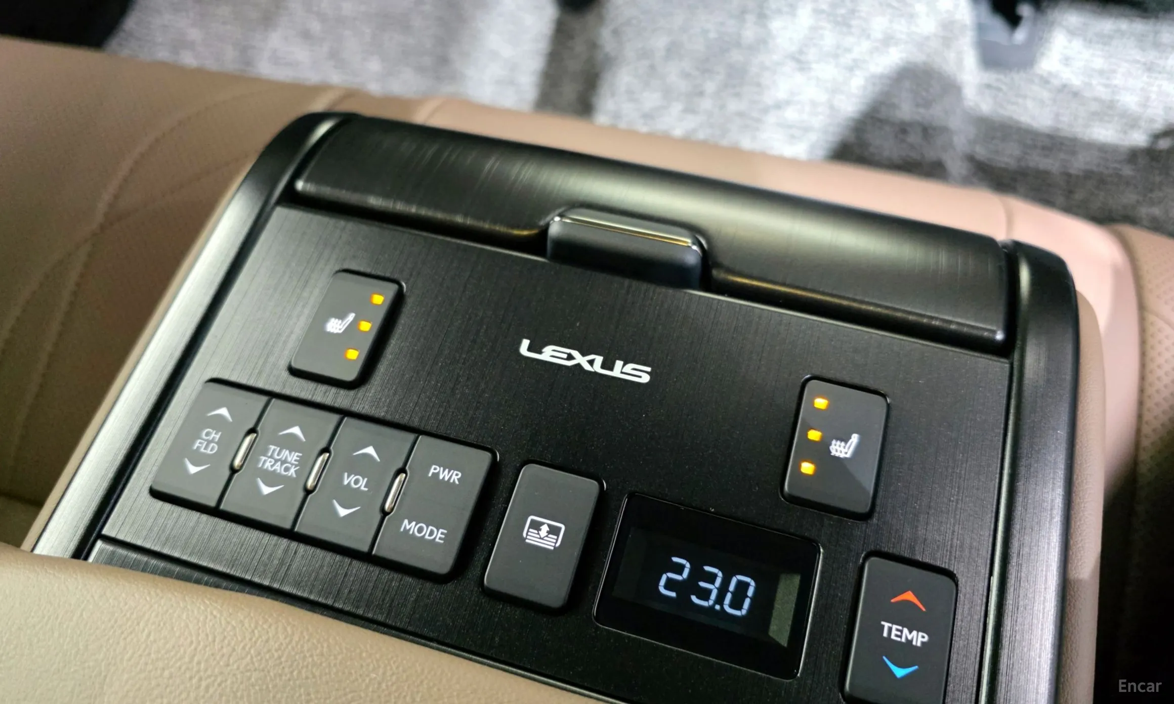 Lexus ES300h 7th Generation превью 19
