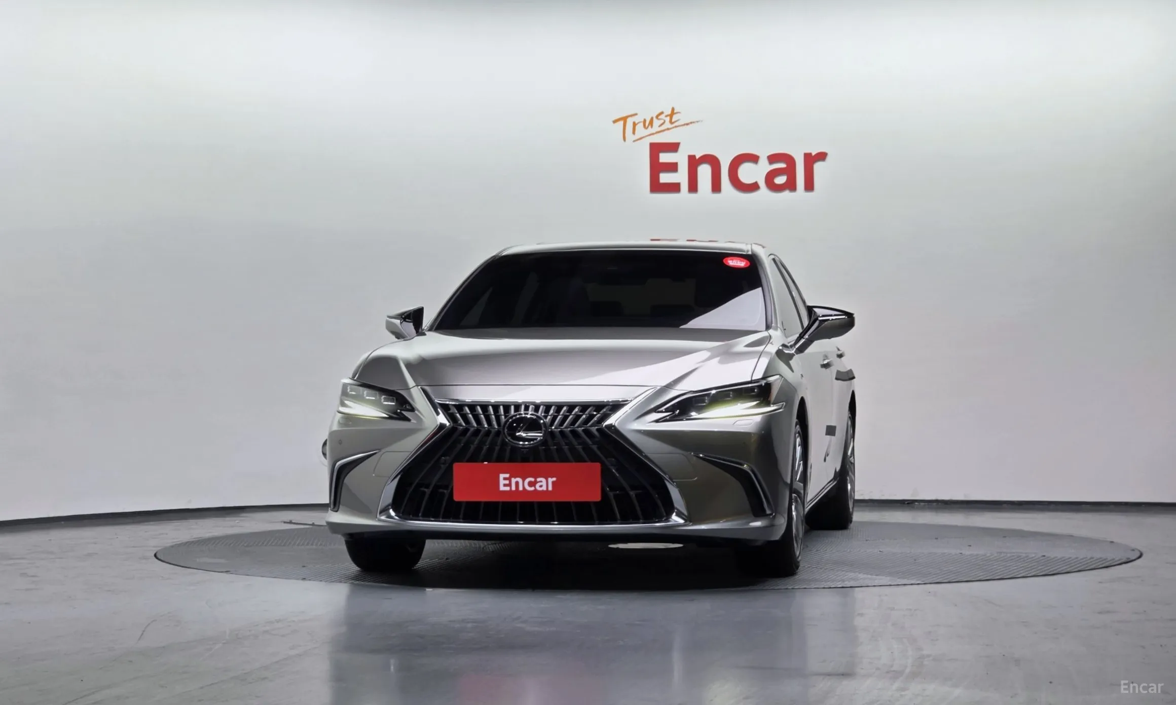 Lexus ES300h 7th Generation превью 3