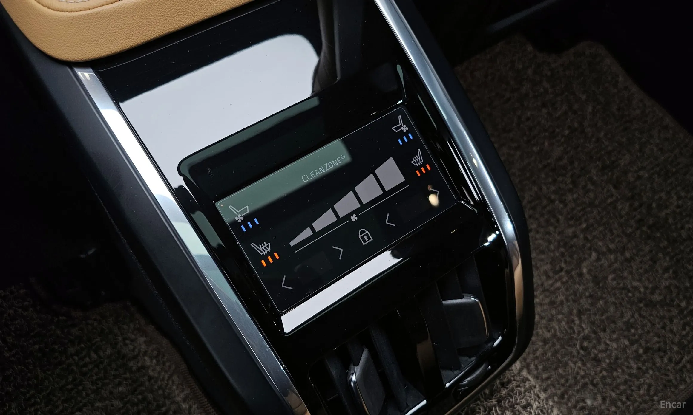 Volvo S90 превью 18