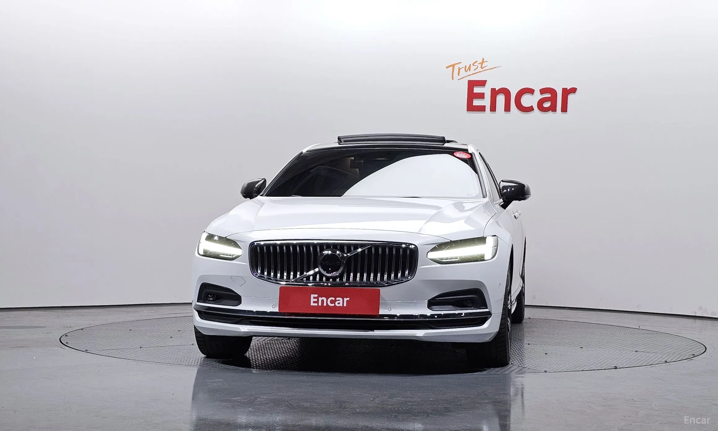 Volvo S90 превью 3