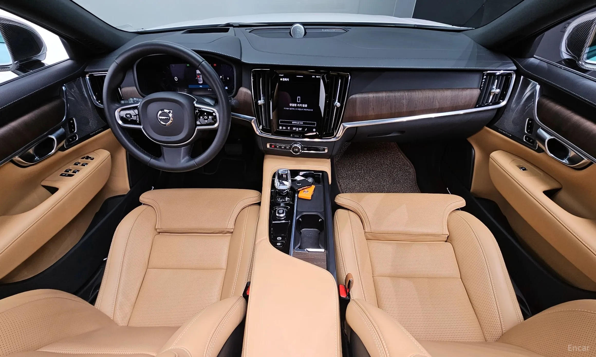 Volvo S90 превью 7