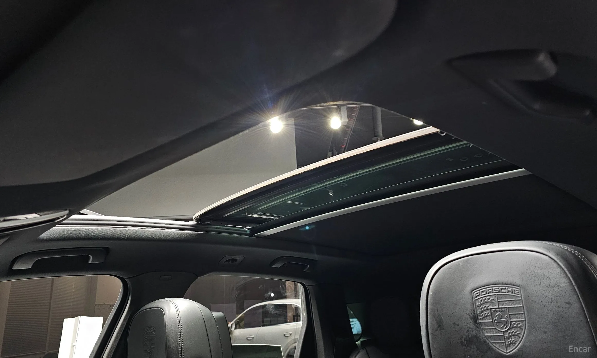 Porsche Cayenne (PO536) превью 16