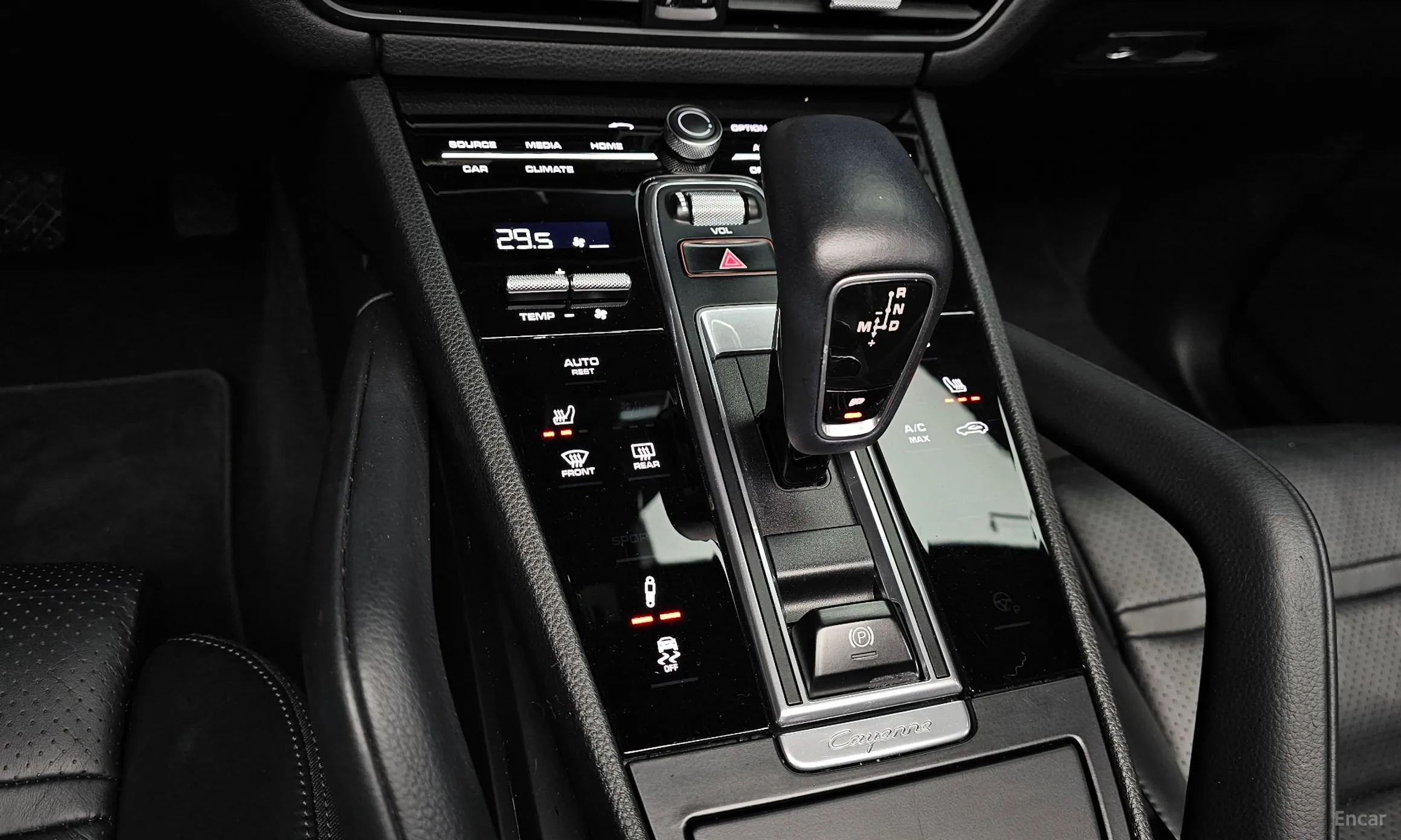 Porsche Cayenne (PO536) превью 9