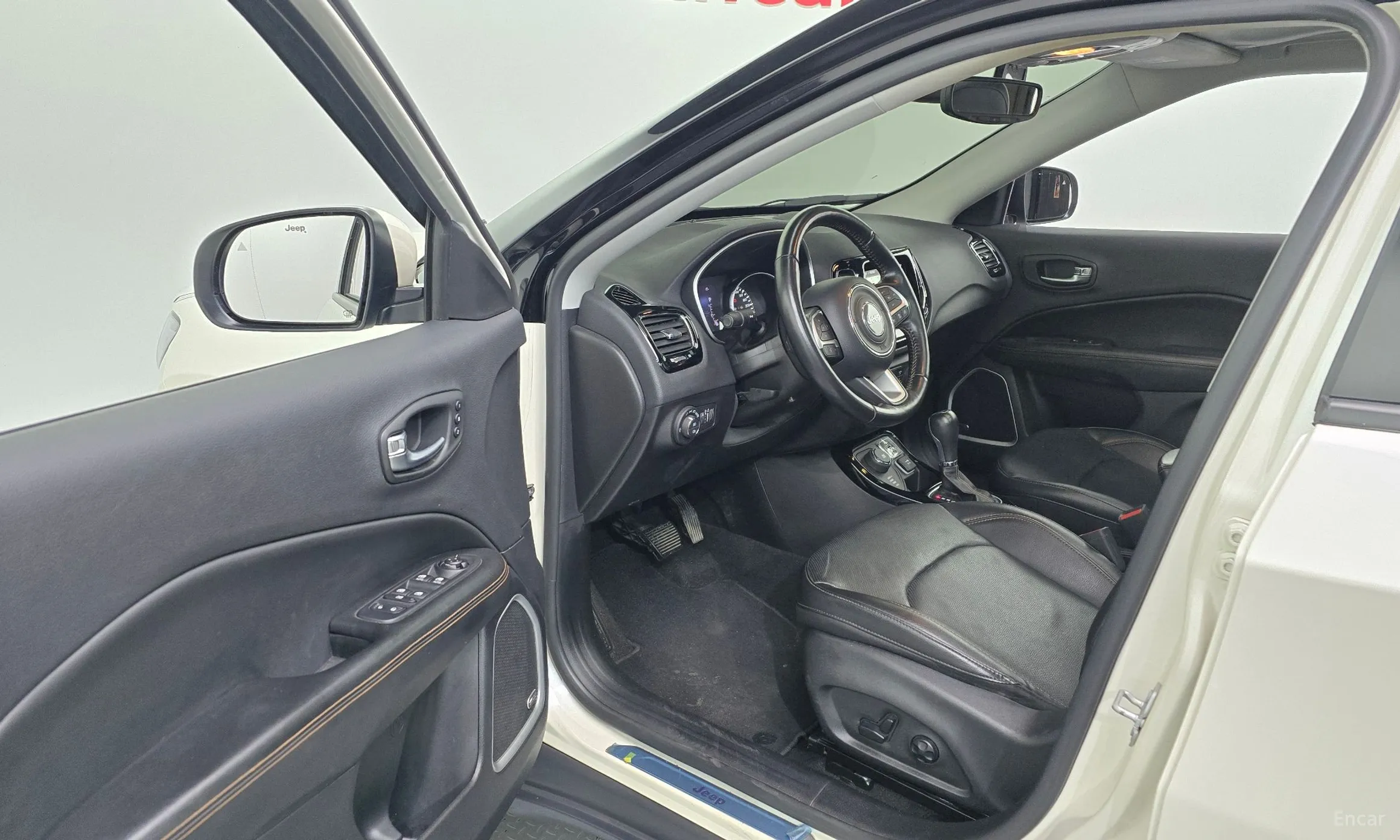 Jeep Compass 2nd Generation превью 10