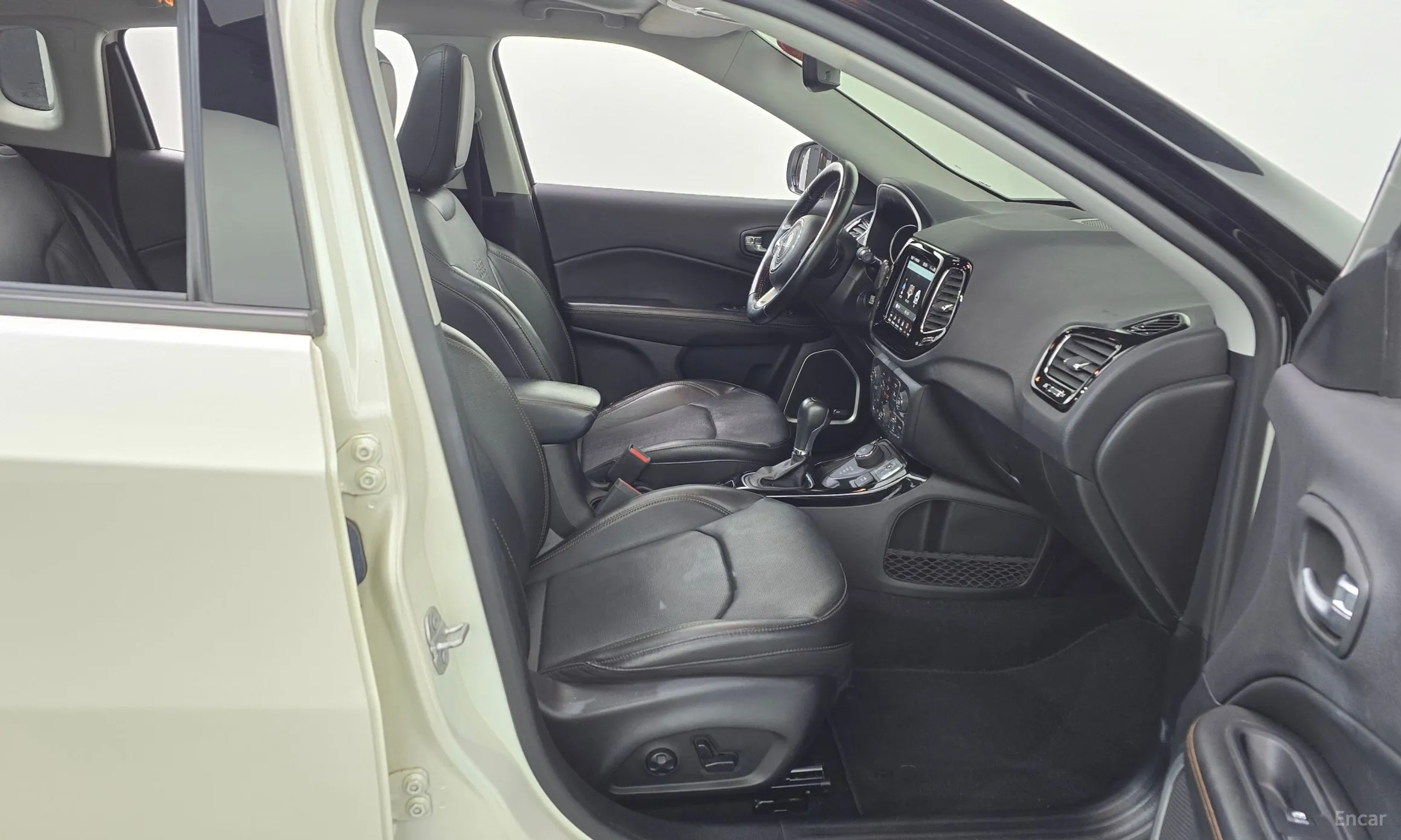 Jeep Compass 2nd Generation превью 11