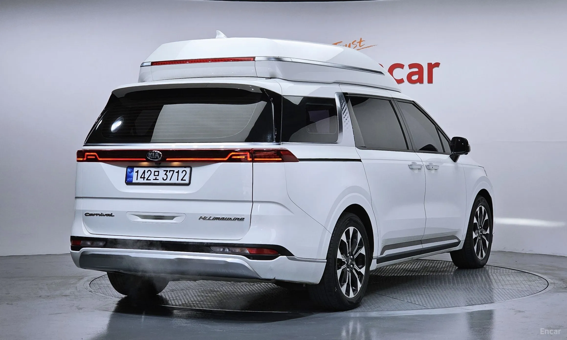 Kia Carnival Gen 4 превью 2