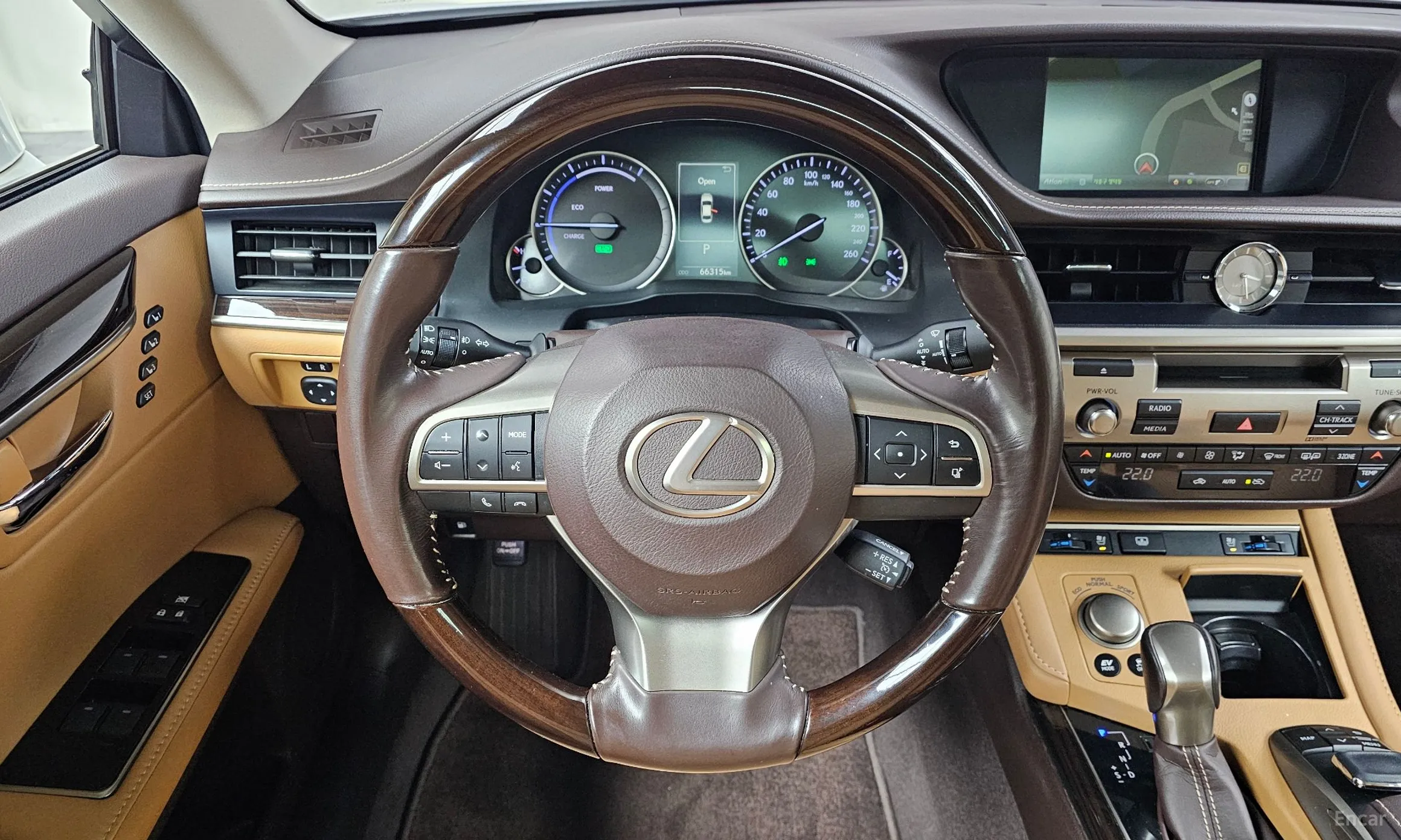Lexus New ES300h превью 13