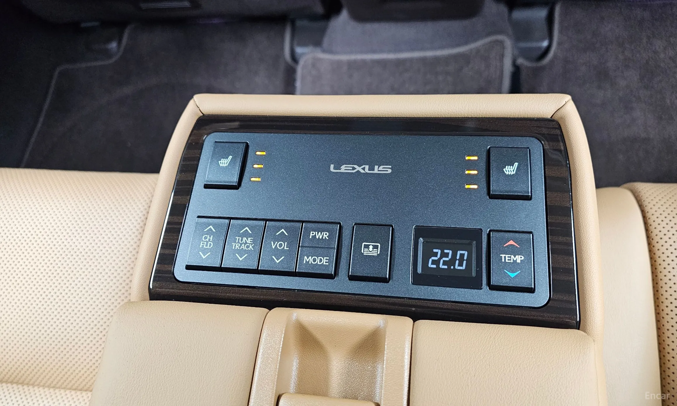 Lexus New ES300h превью 18