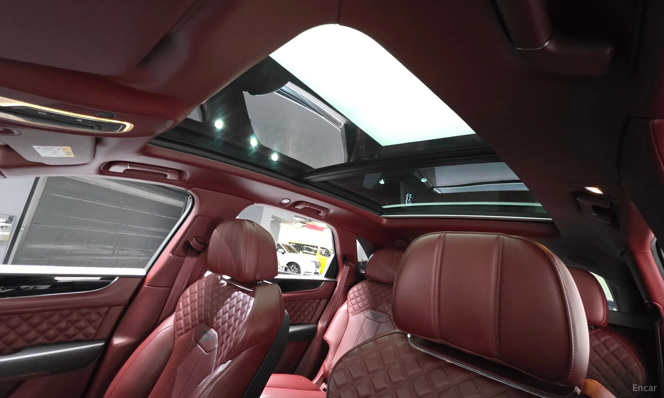 Bentley Bentayga превью 17