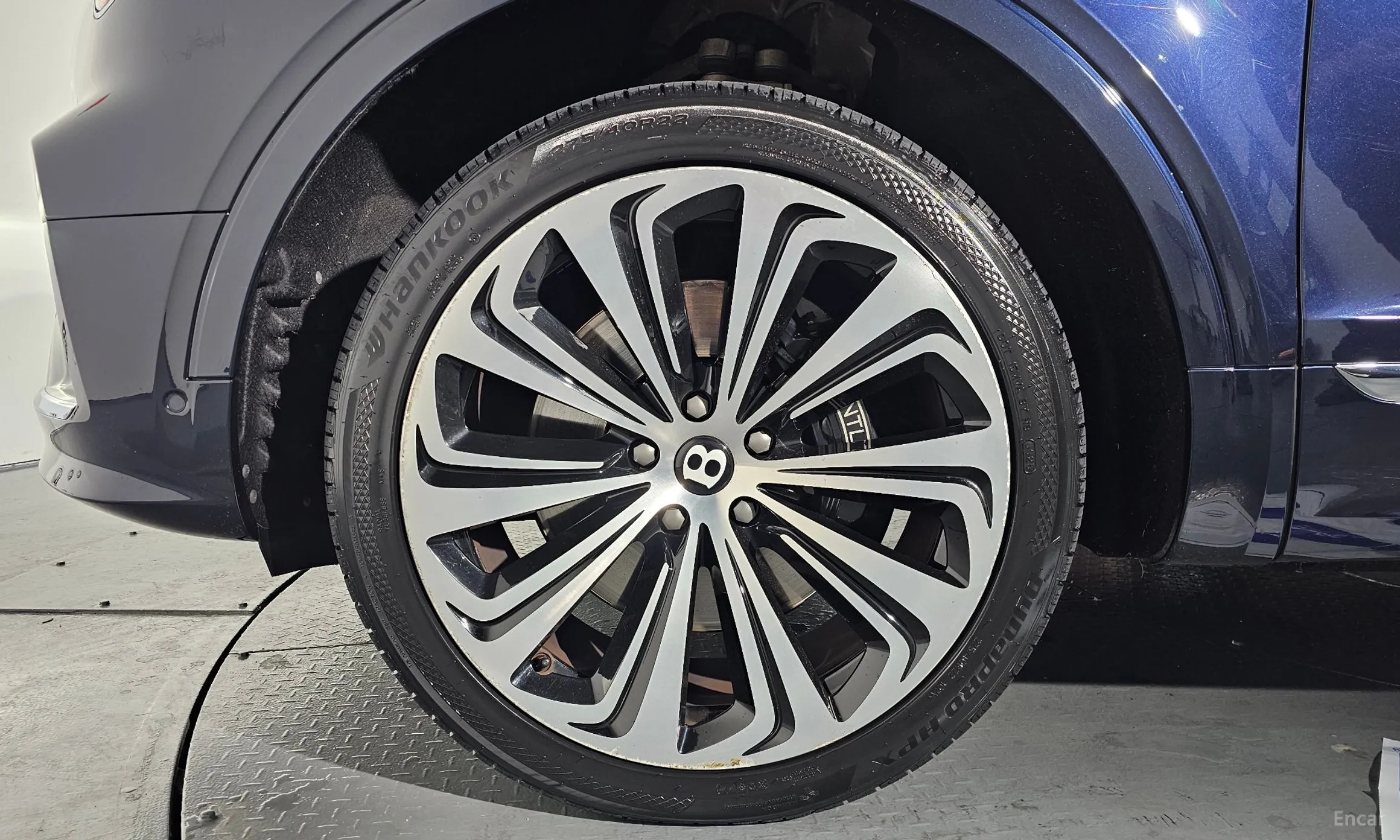 Bentley Bentayga превью 5