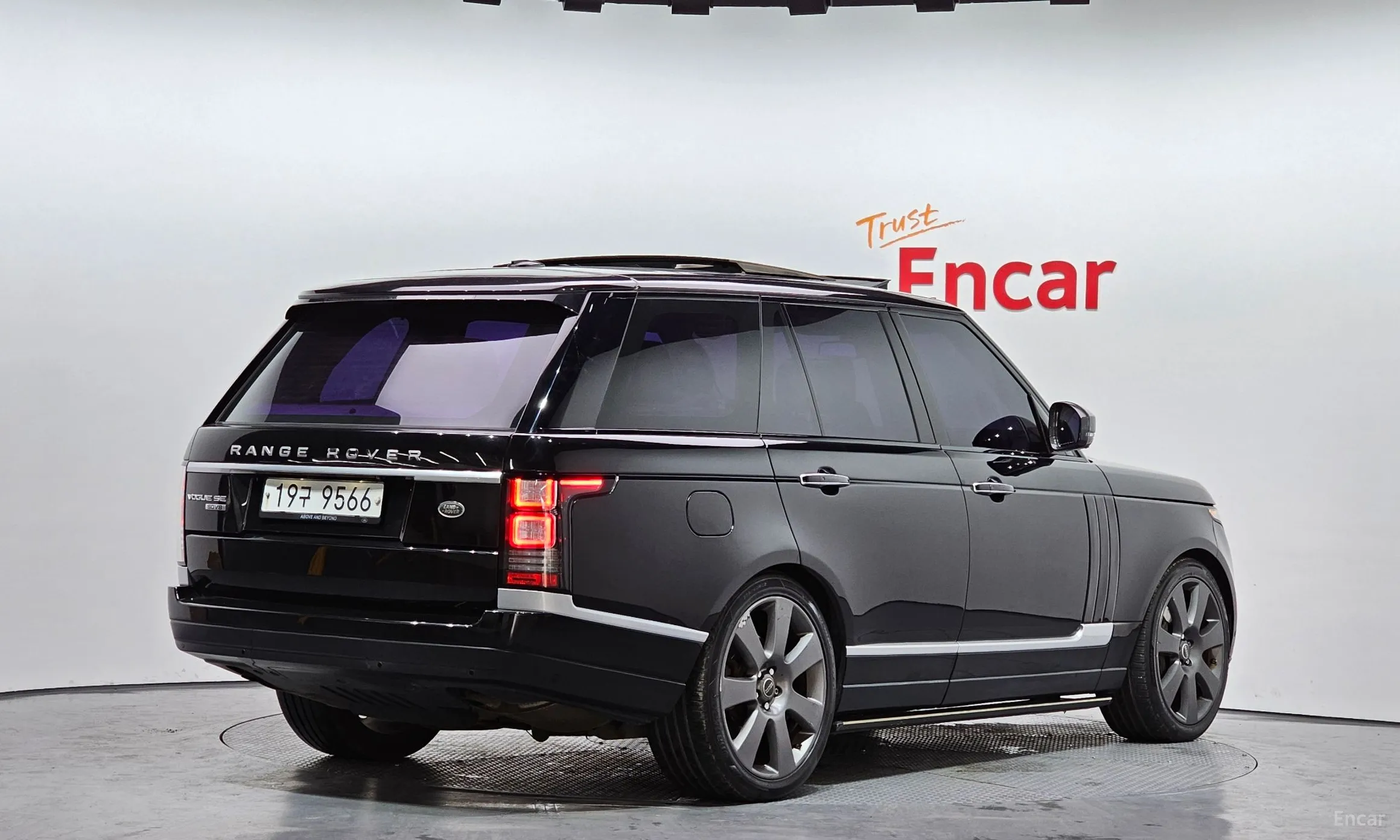 Land Rover Range Rover 4th Generation