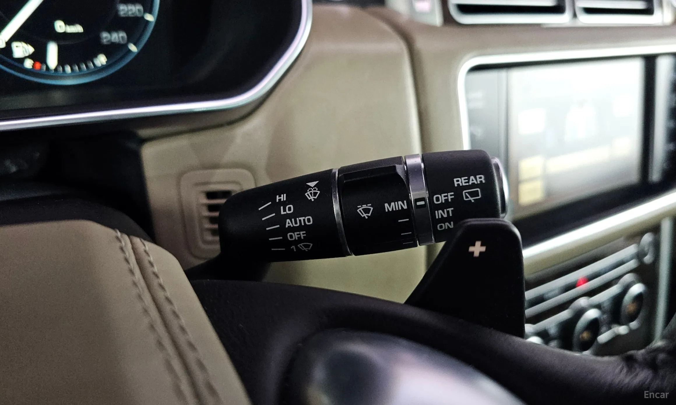 Land Rover Range Rover 4th Generation превью 17