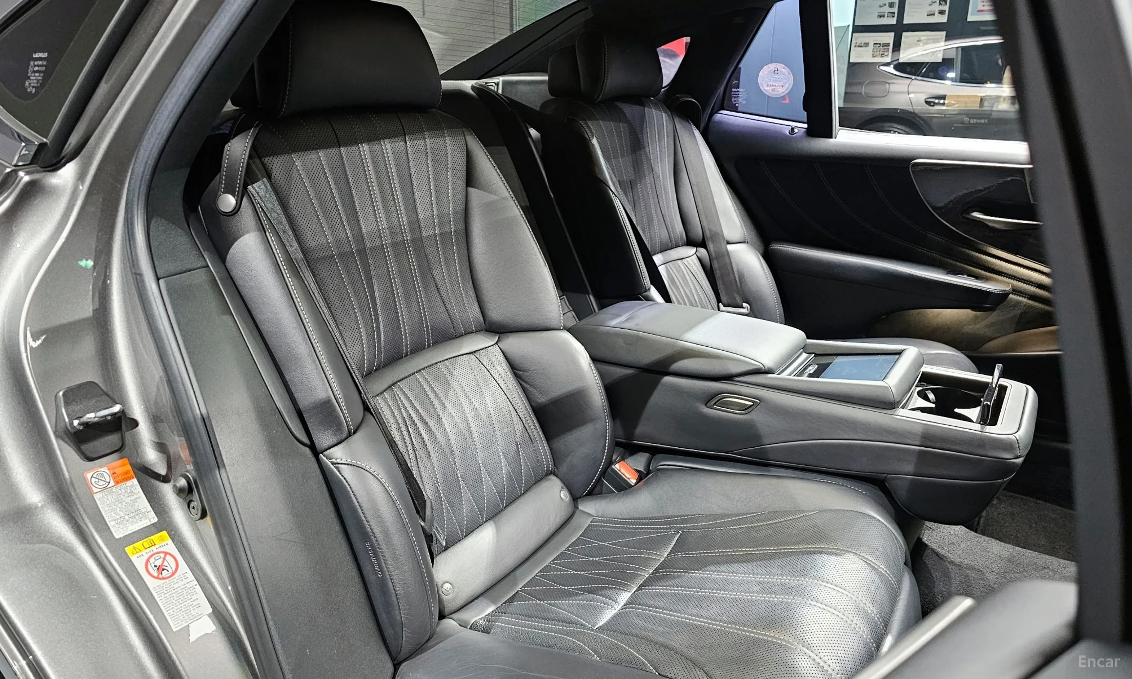 Lexus LS500 5th Generation превью 12