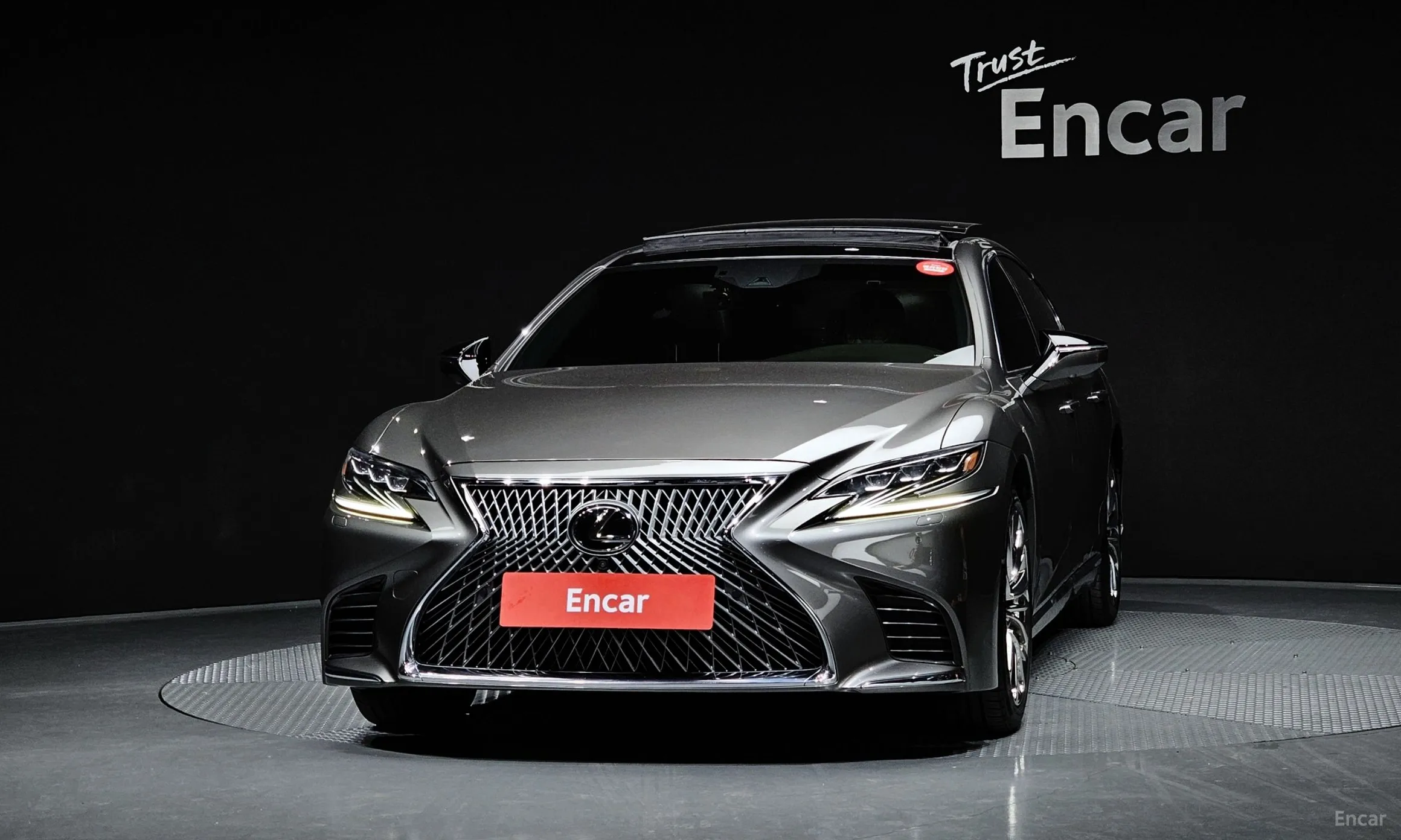 Lexus LS500 5th Generation превью 3