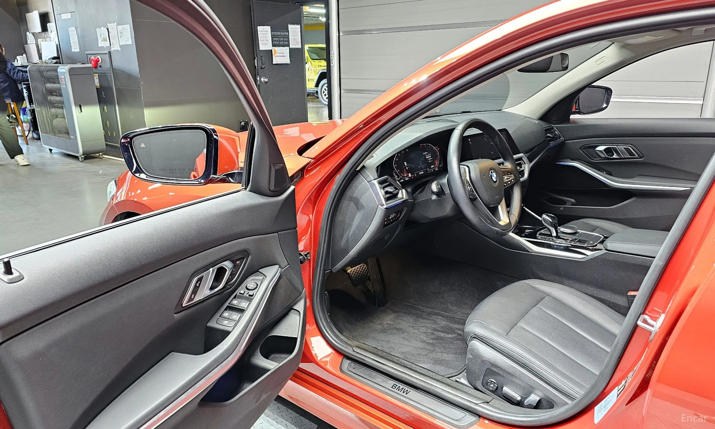 BMW 3 Series (G20) превью 10