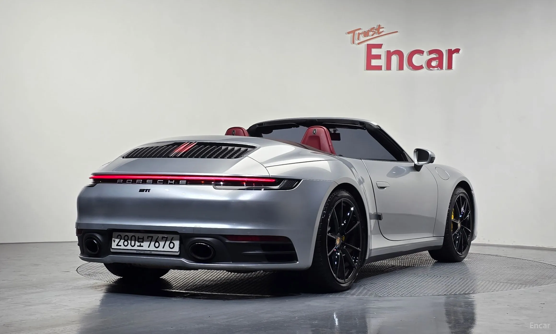 Porsche 911 (992) превью 2