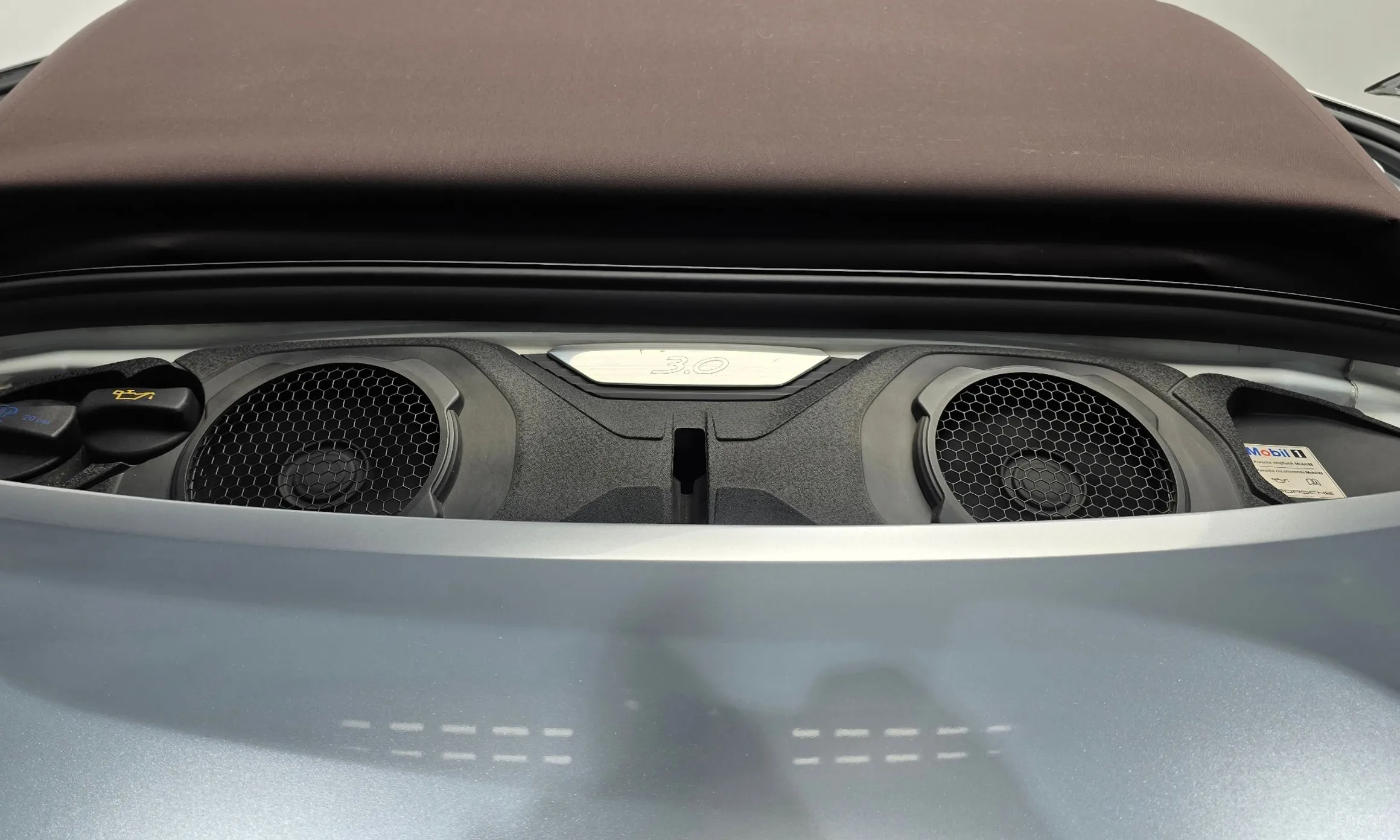 Porsche 911 (992) превью 20