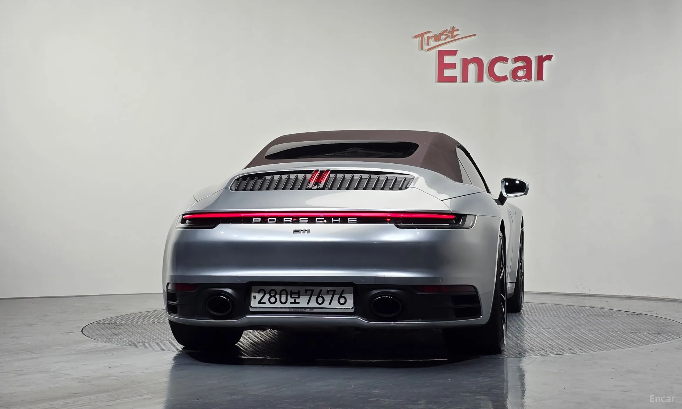 Porsche 911 (992) превью 4