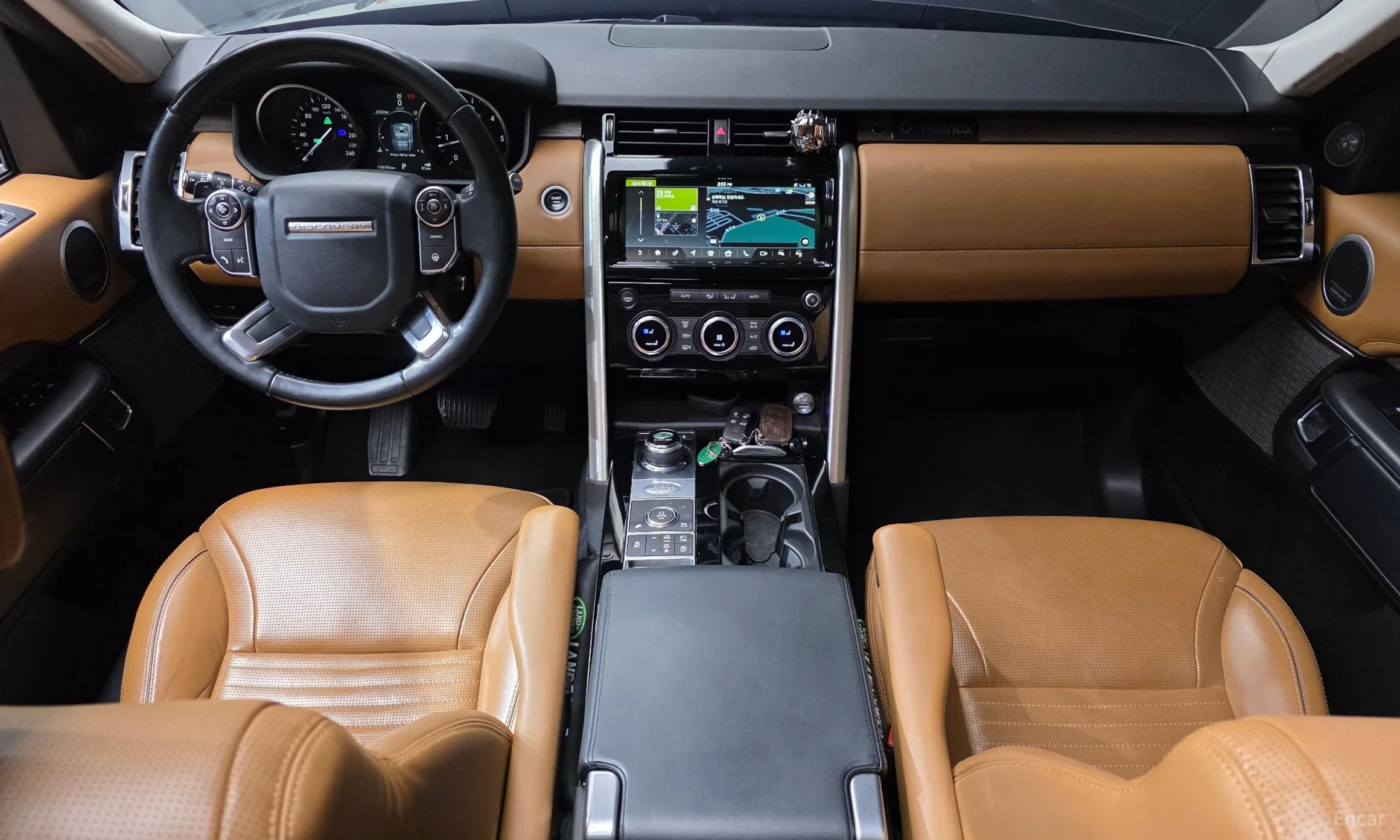 Land Rover Discovery 5 превью 7