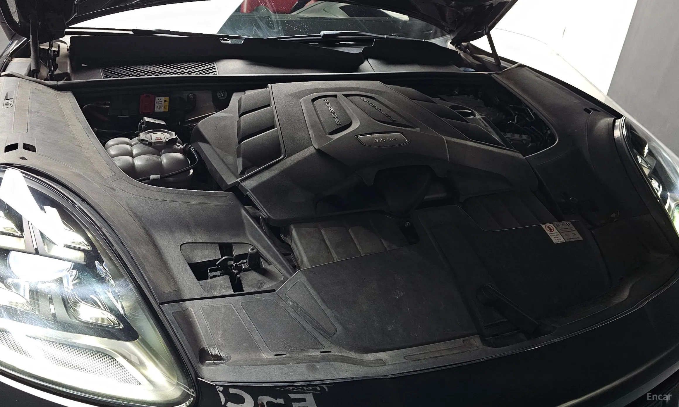 Porsche Cayenne (PO536) превью 6