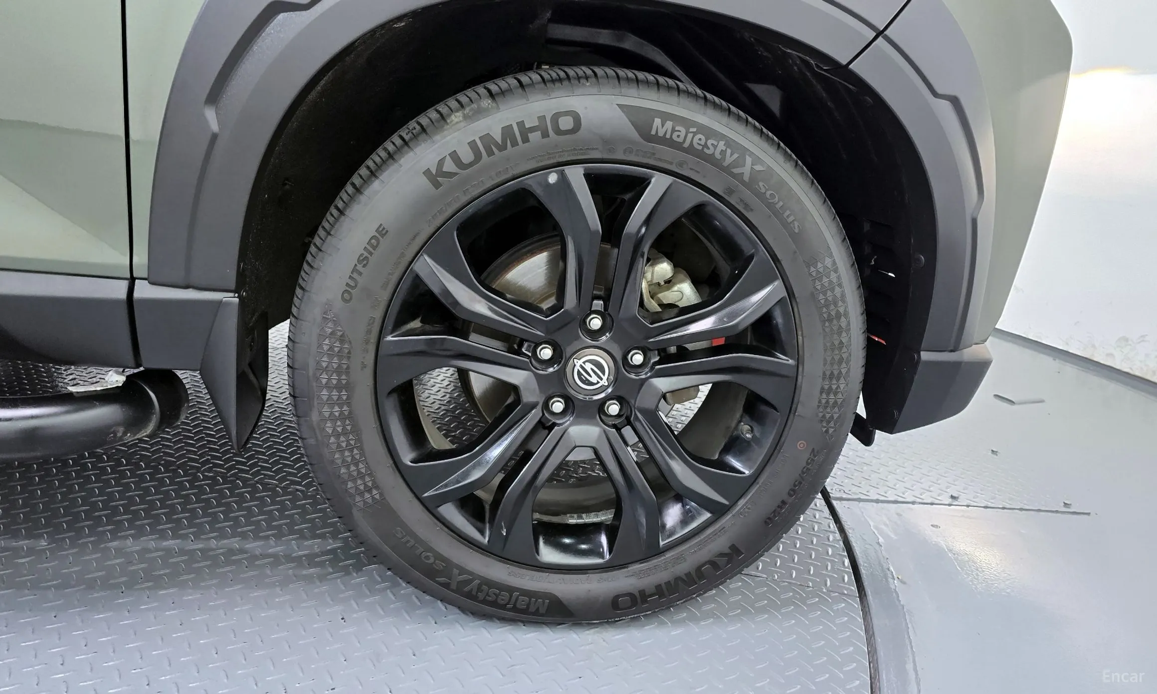 KG Mobility (SsangYong) Rexton Sports превью 5