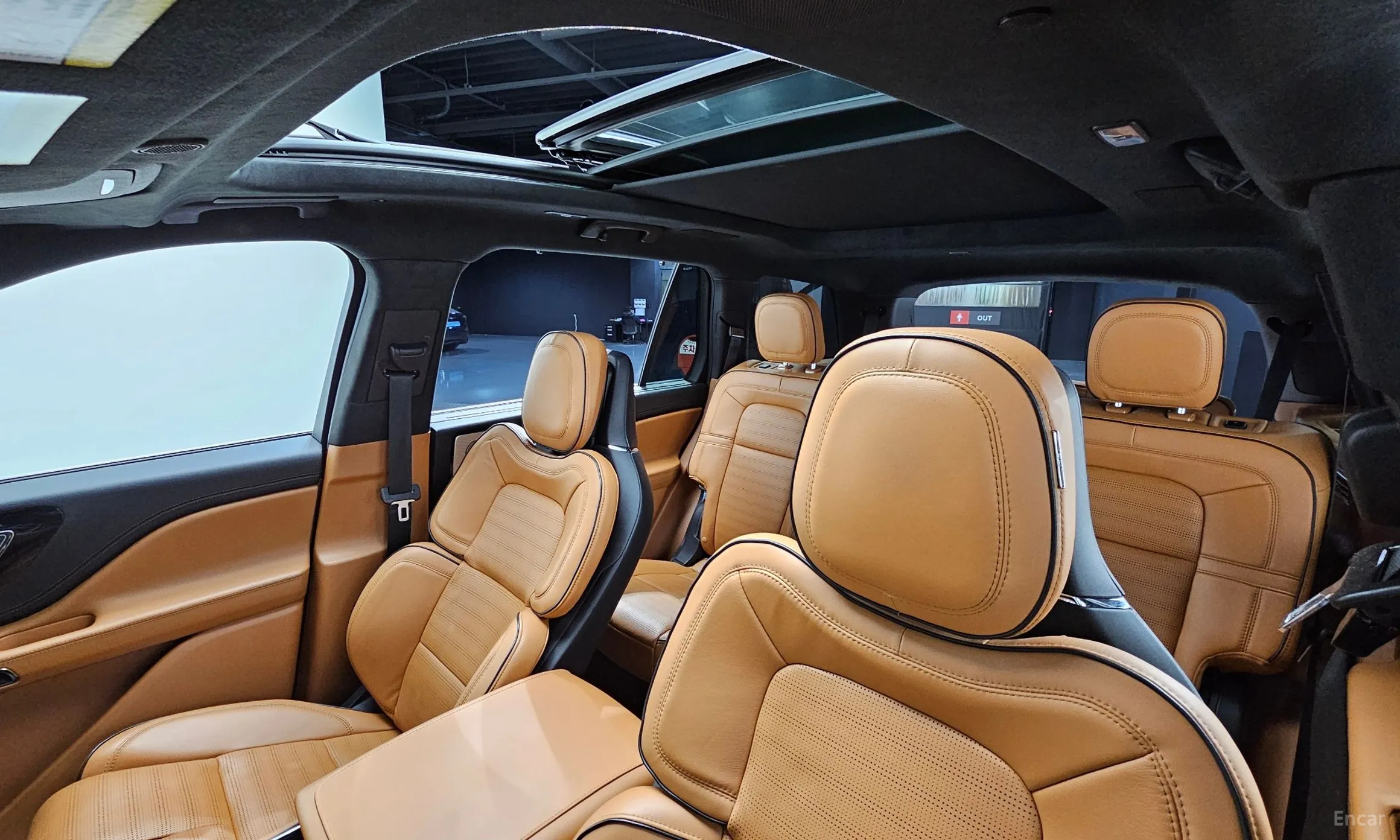 Lincoln Aviator 2nd Generation превью 19